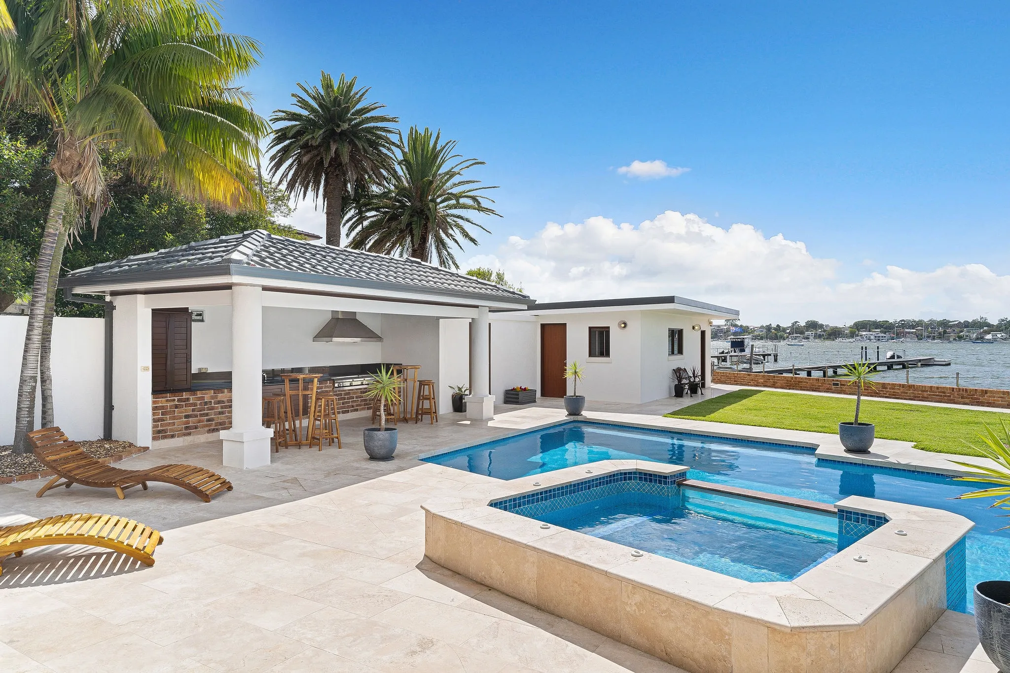 6-bedroom house at 14 Beach Street, Blakehurst, NSW 2221, Georges River, New South Wales