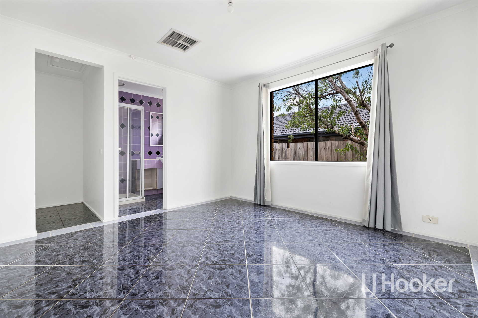 3-bedroom house at 28 MANATOKA CRESCENT, Hampton Park VIC 3976, Casey, Victoria