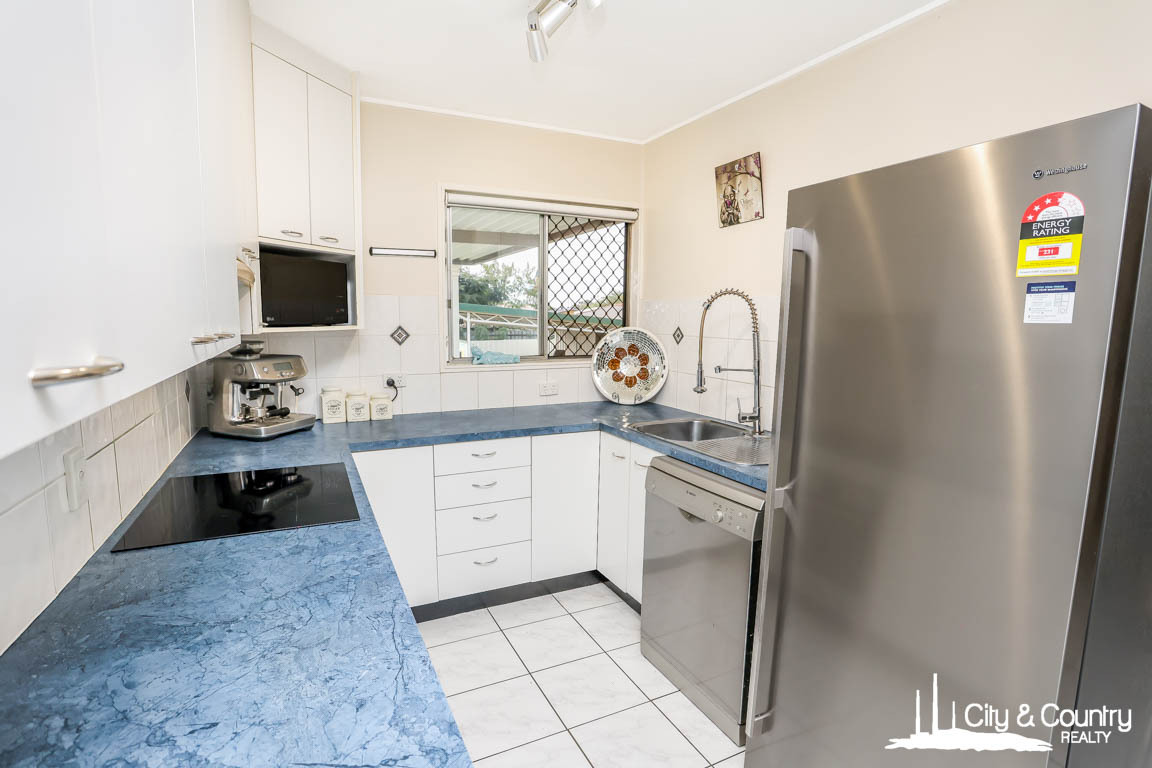 21 Moore Crescent, Mornington QLD 4825 - Image 5