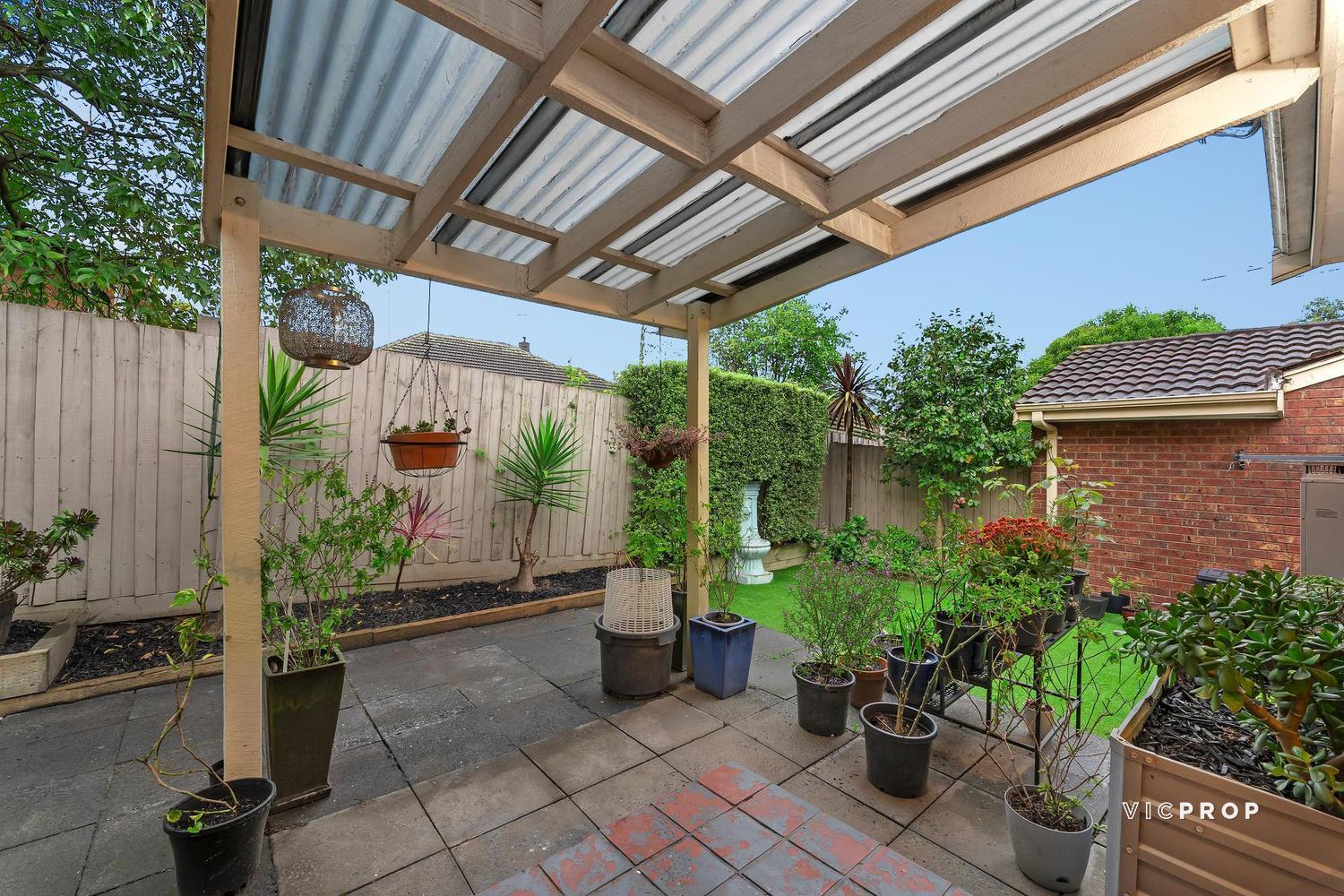 2-bedroom unit at 5 85 MCCRAE ROAD, ROSANNA VIC 3084, Banyule, Victoria
