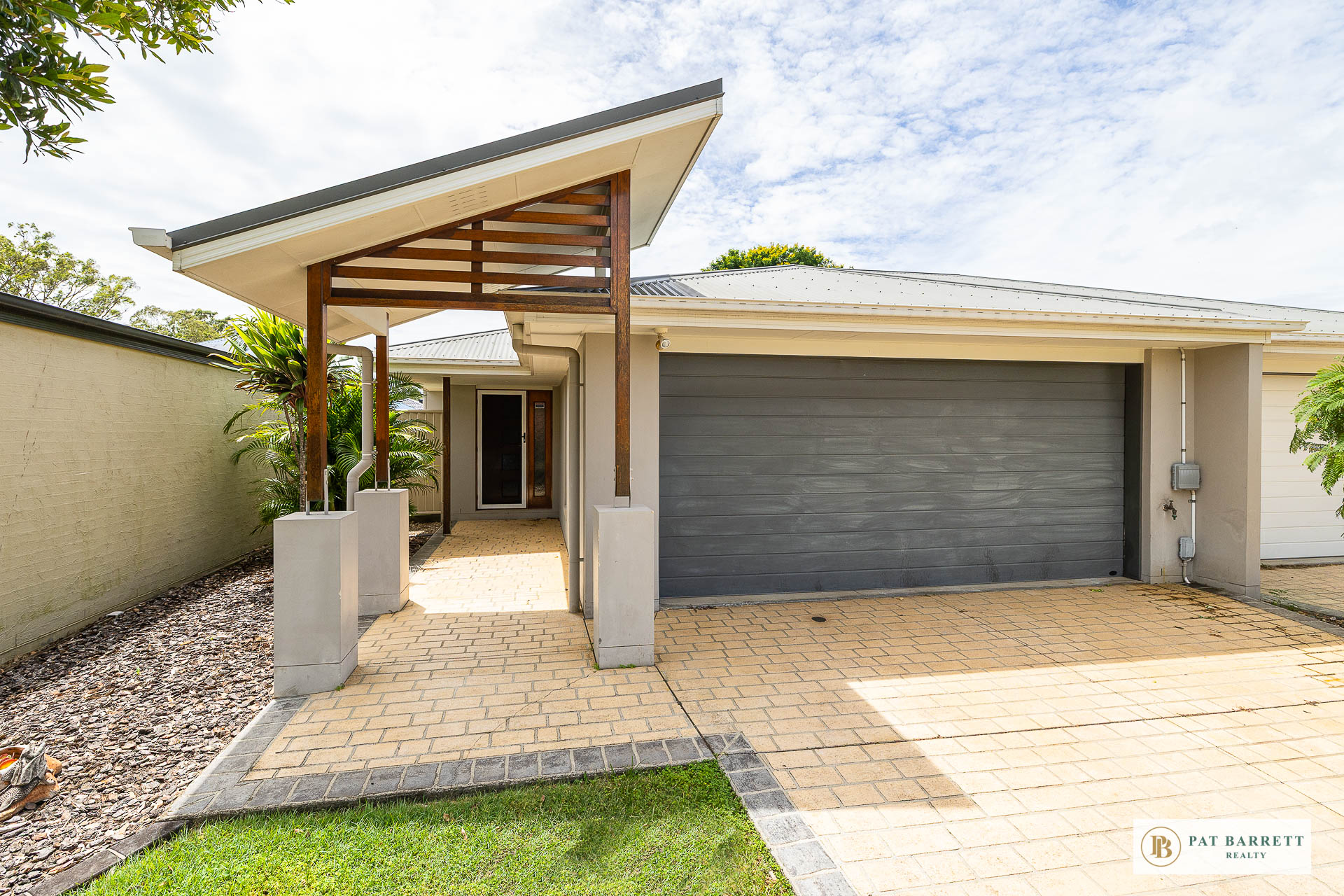 4-bedroom unit at 2 37 HAIG ROAD, BIRKDALE QLD 4159, Redland, Queensland