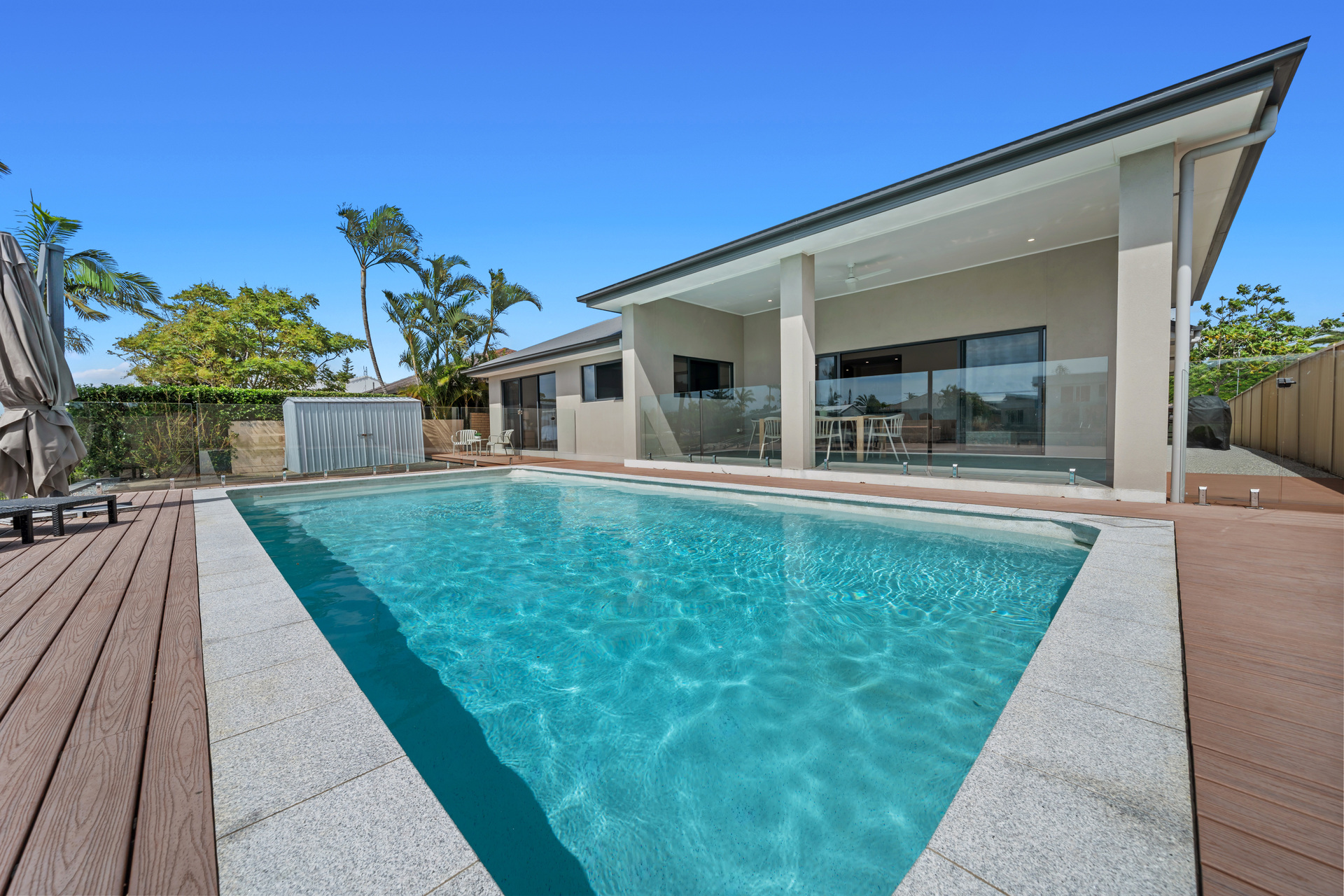 162 Sunshine Boulevard, Mermaid Waters, QLD 4218 - Image 2