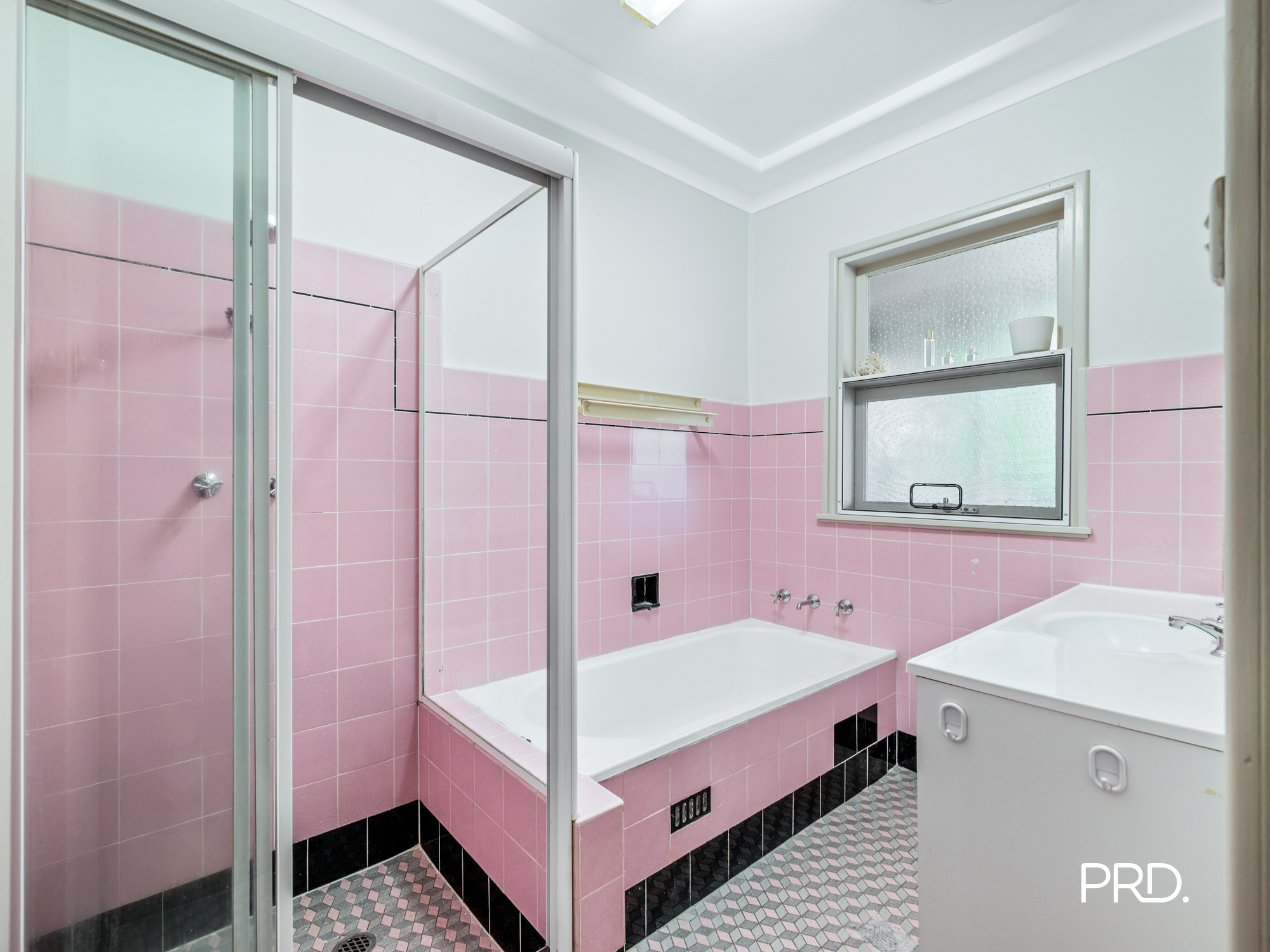 24 HORNSEYWOOD AVENUE, Penrith NSW 2750 - Image 8