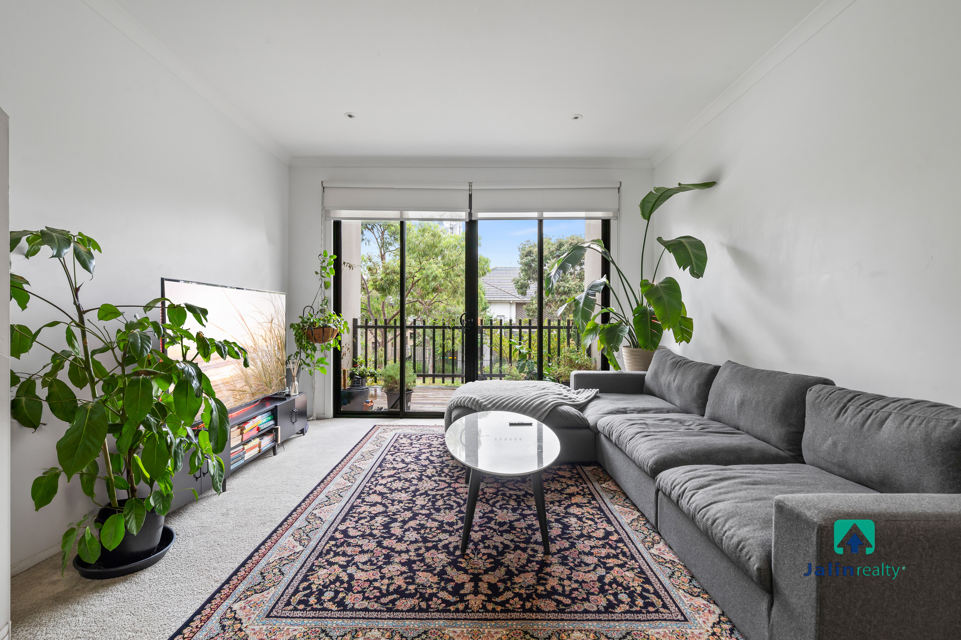25 ULMARA PARKWAY, Maidstone VIC 3012 - Image 2