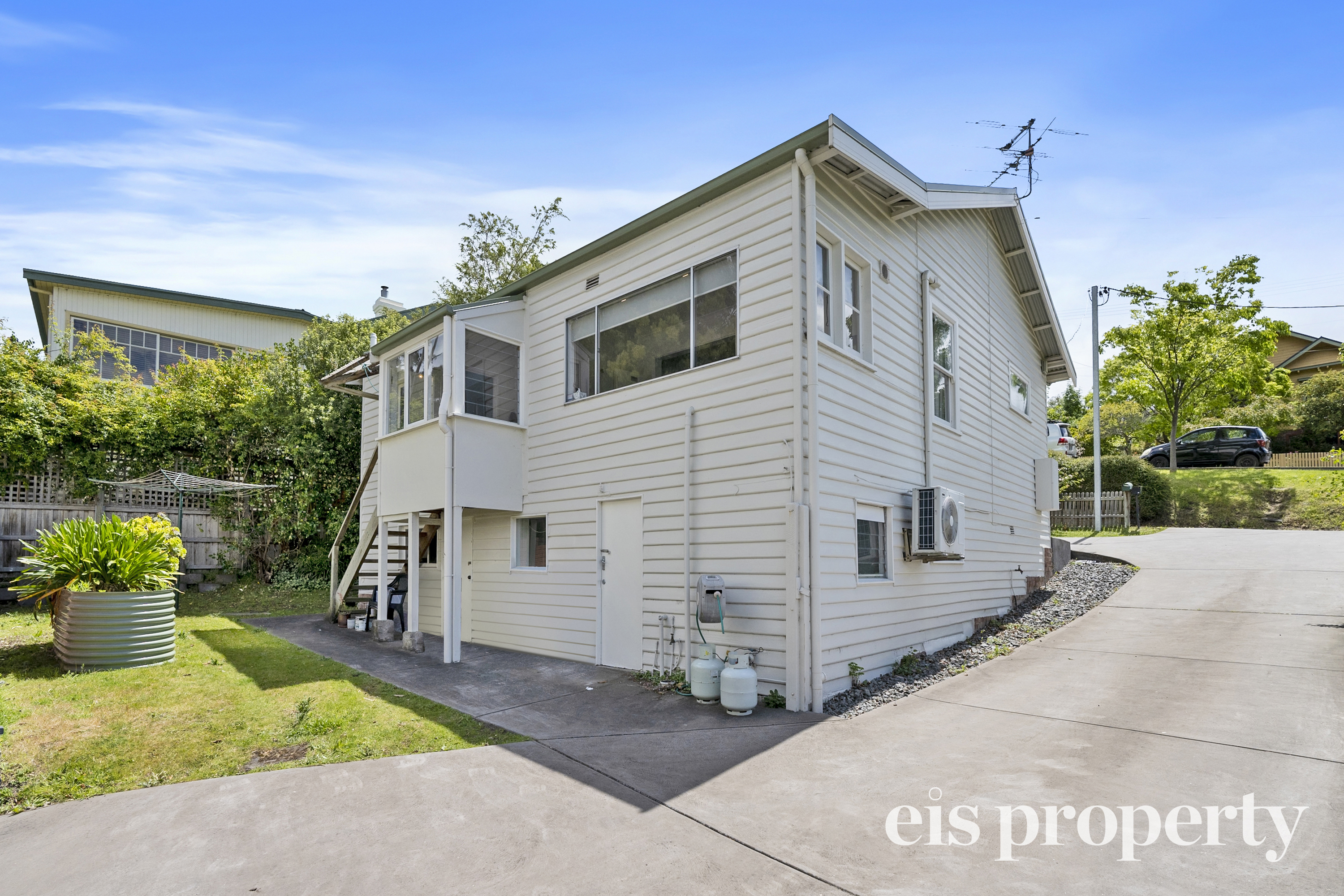 1 68 ALEXANDER STREET, SANDY BAY TAS 7005 - Image 7