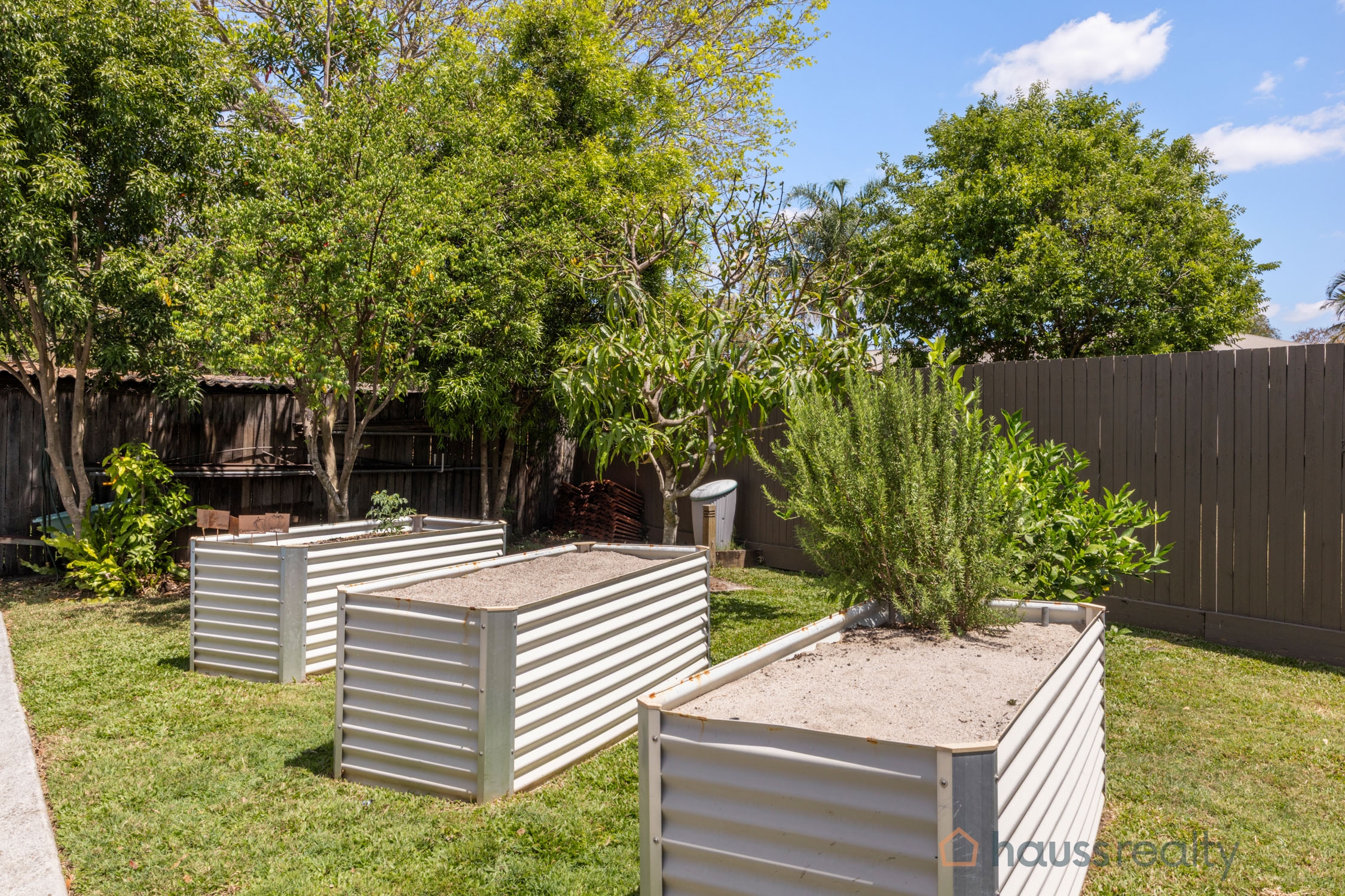 80 ENGLEFIELD ROAD, Oxley QLD 4075 - Image 6