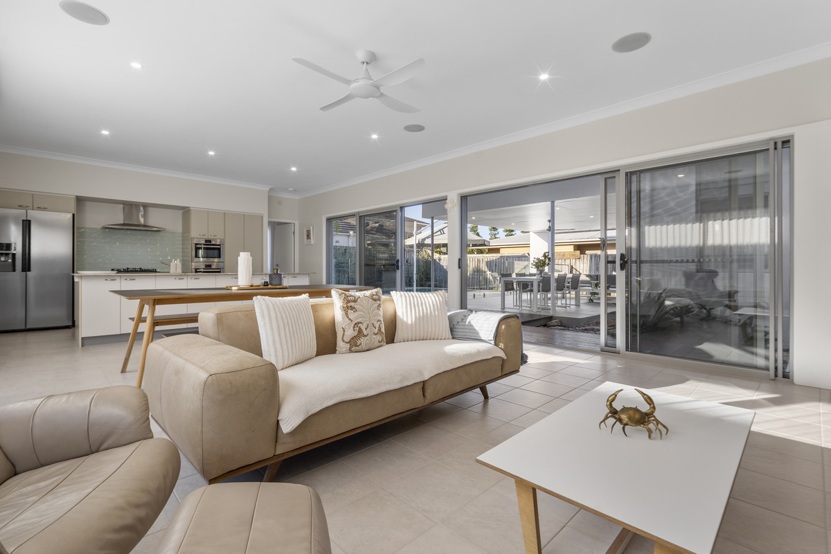 4-bedroom house at 14 Torrens Crescent, Wakerley, QLD 4154, Brisbane, Queensland