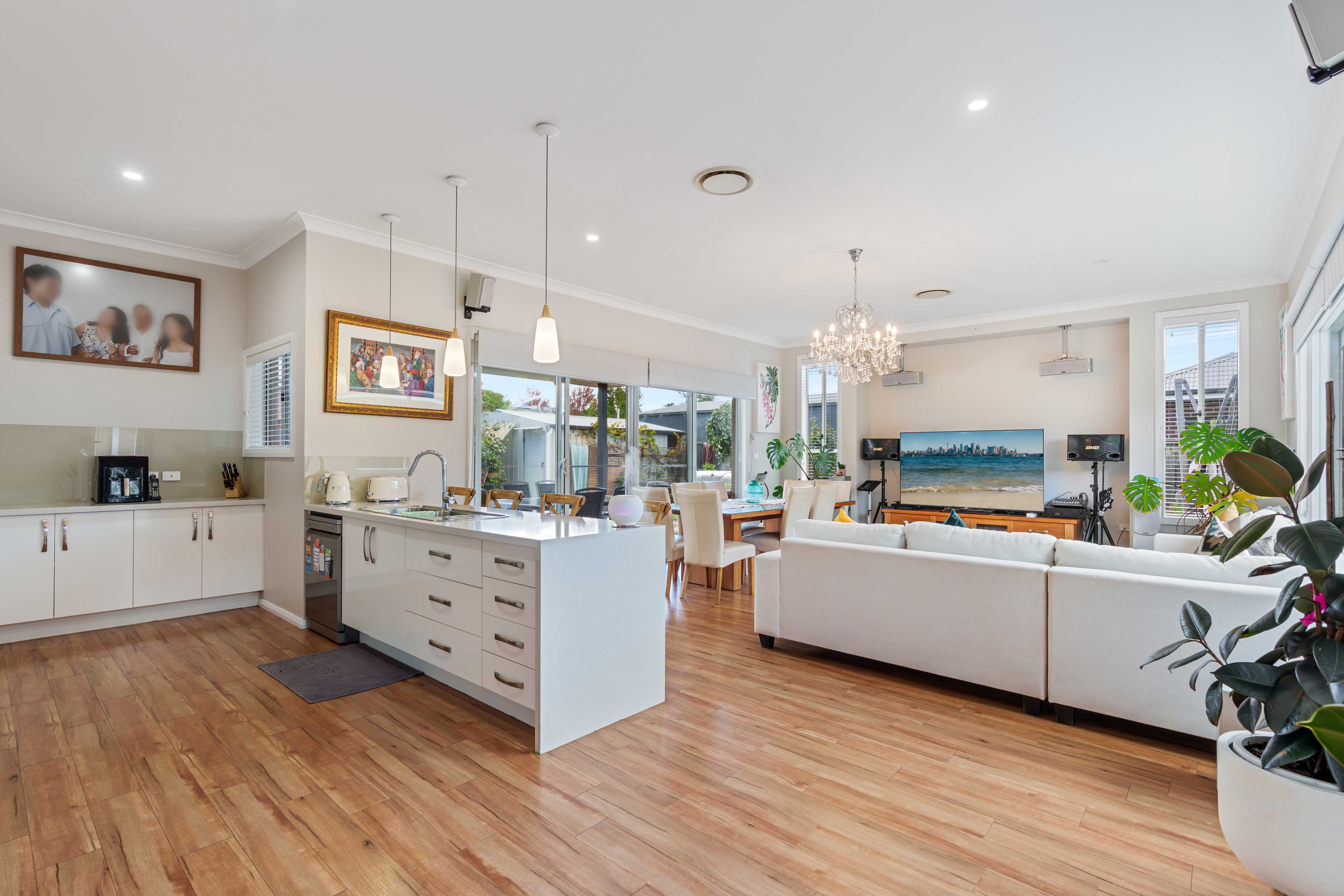 19 TALOUMBI PLACE, Orange NSW 2800 - Image 3