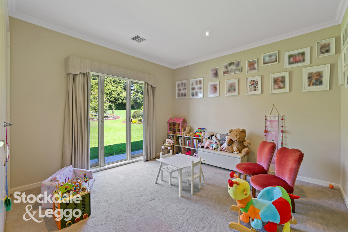 5-bedroom house at 6 Josephine Crescent, Mirboo North, VIC 3871, South Gippsland, Victoria