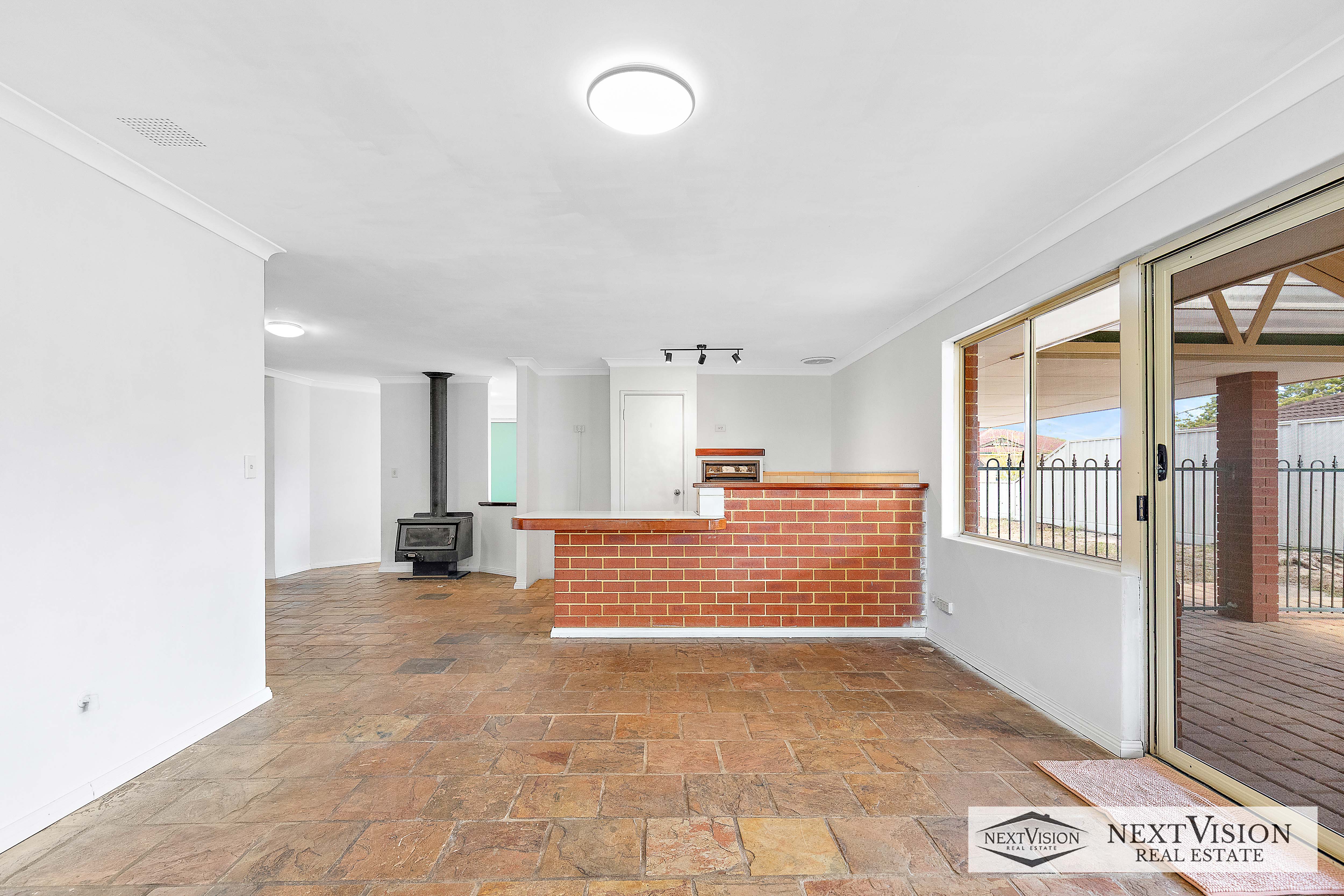 16 Daley Cl, Atwell, Wa, 6164 - Image 9