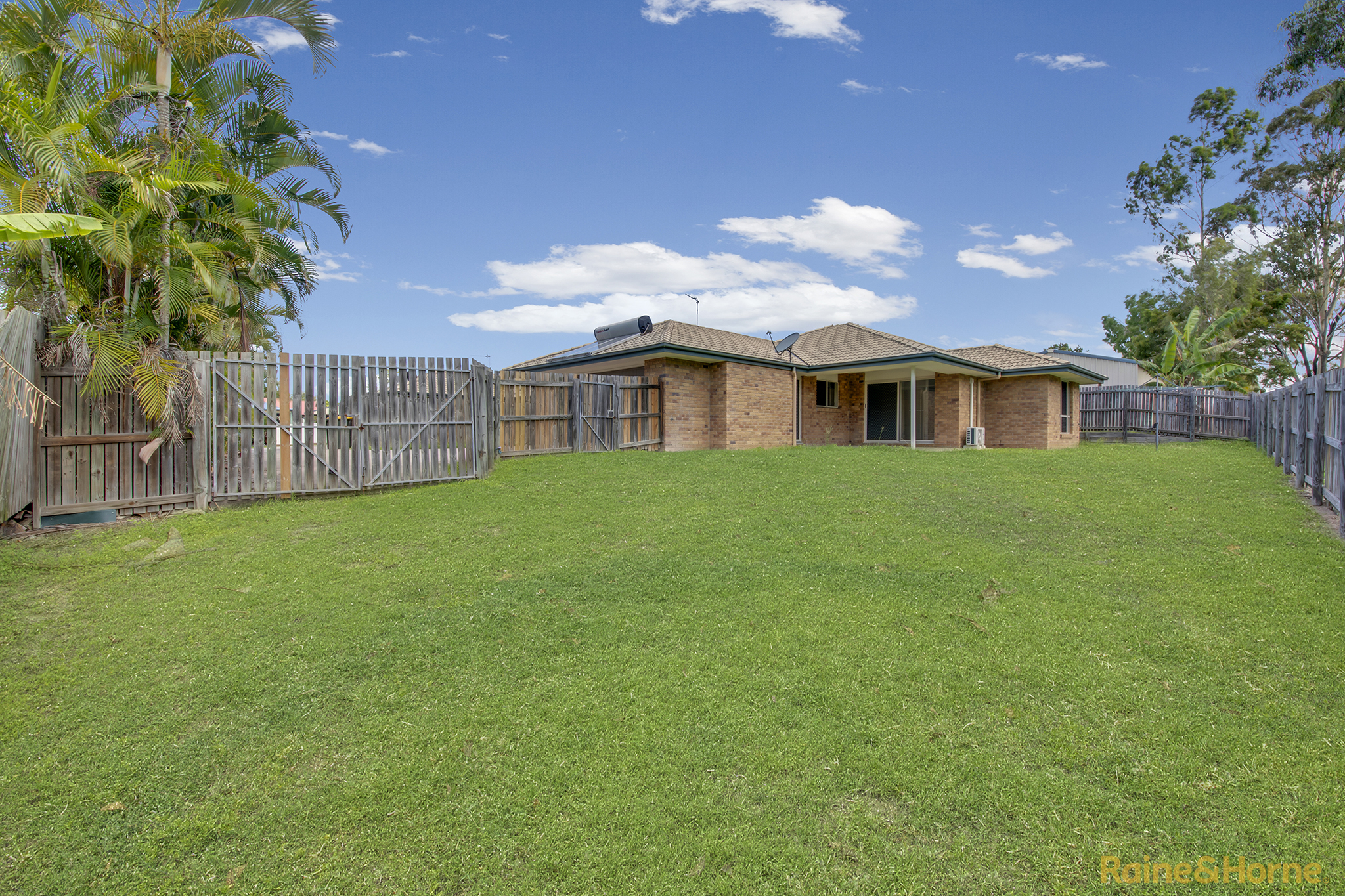3-bedroom unit at 2/20 Reinaerhoff Crescent, Glen Eden, QLD 4680, Gladstone, Queensland