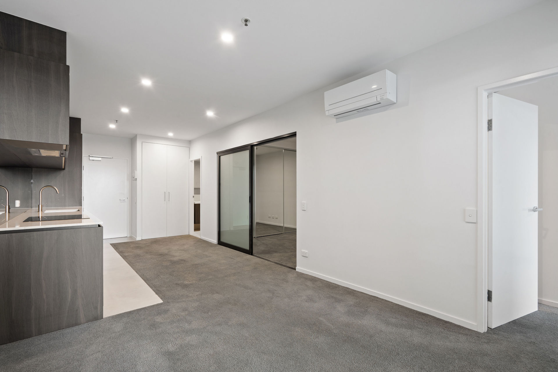 503/1 Grazier Lane, Belconnen, Act, 2617 - Image 6