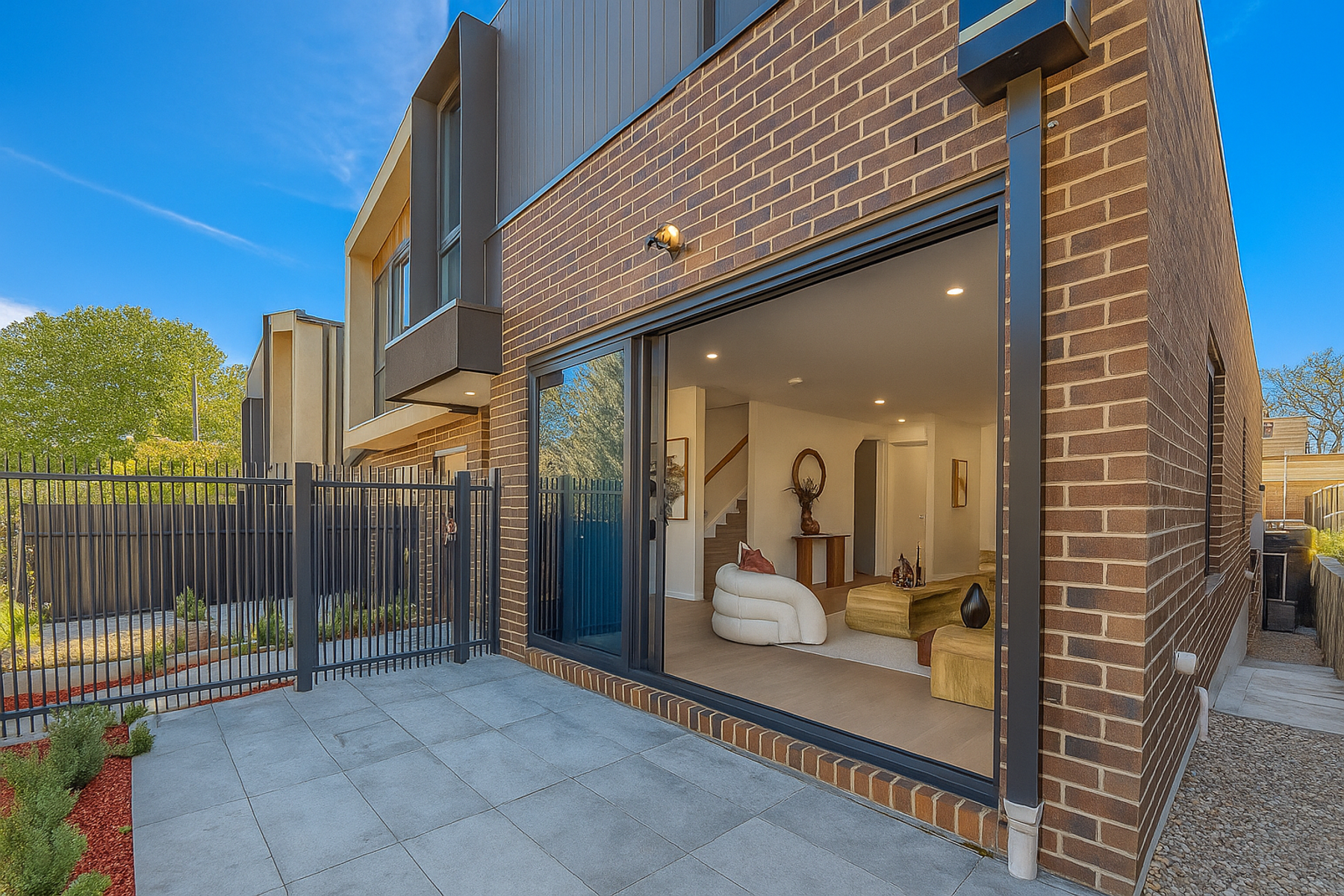 3-bedroom unit at 71B Yuille Street, Frankston, VIC 3199, Frankston, Victoria