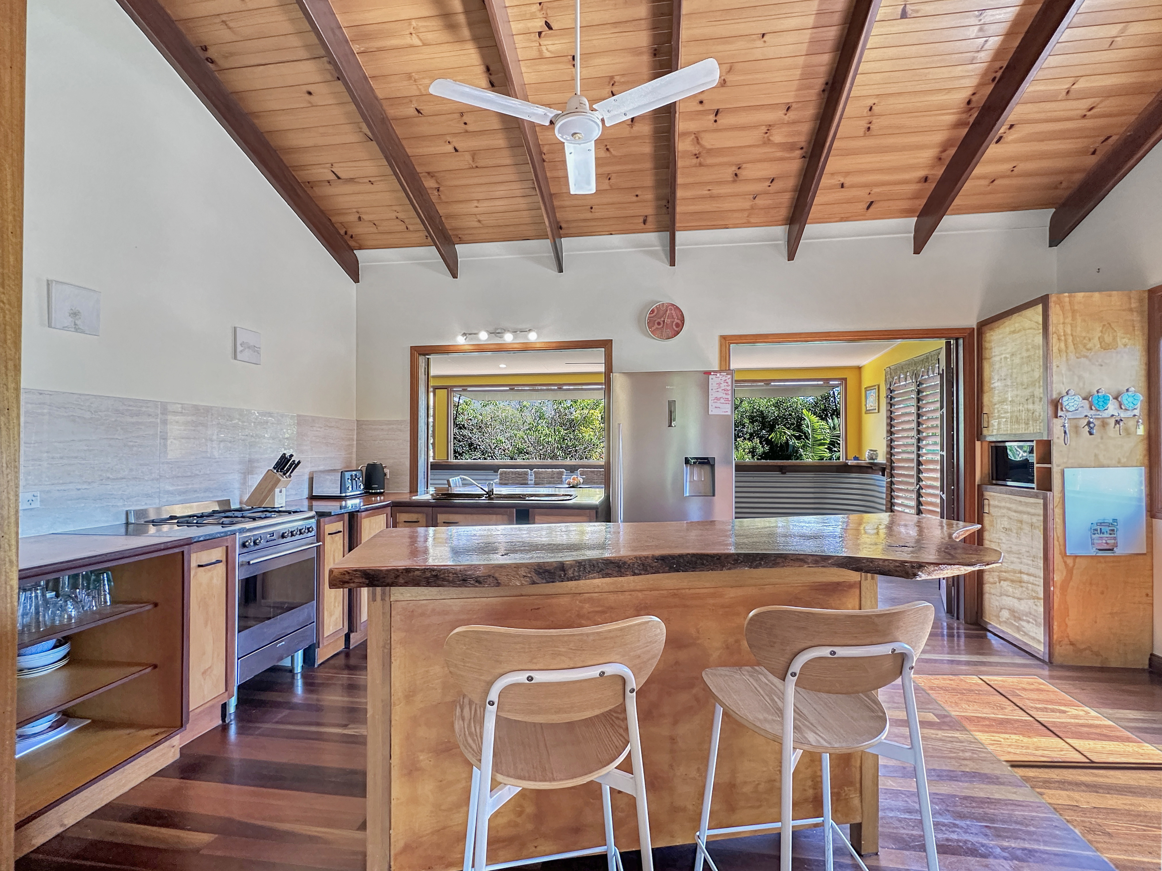 20 CORICA CRESCENT, Horseshoe Bay QLD 4819 - Image 8