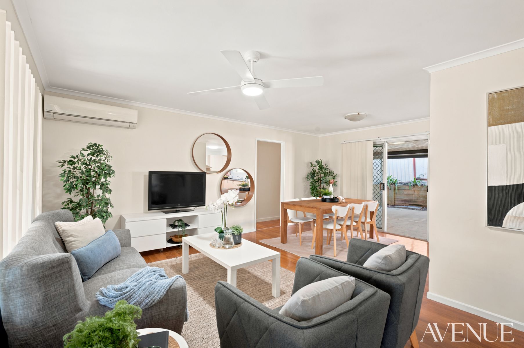 18 Eugene Street, Boronia Heights, QLD 4124 - Image 4