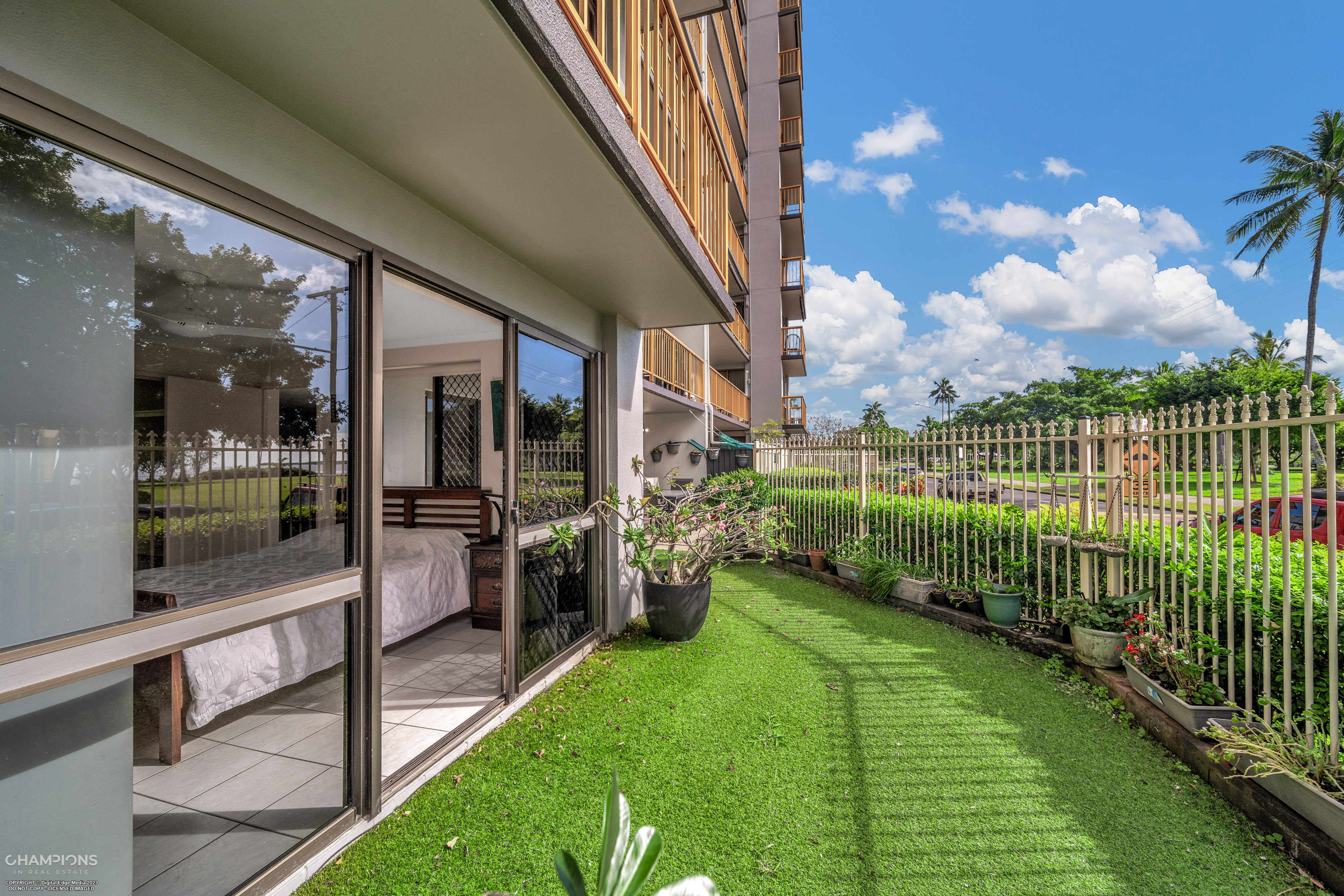 2/249-255 Esplanade, Cairns North, Qld, 4870 - Image 3