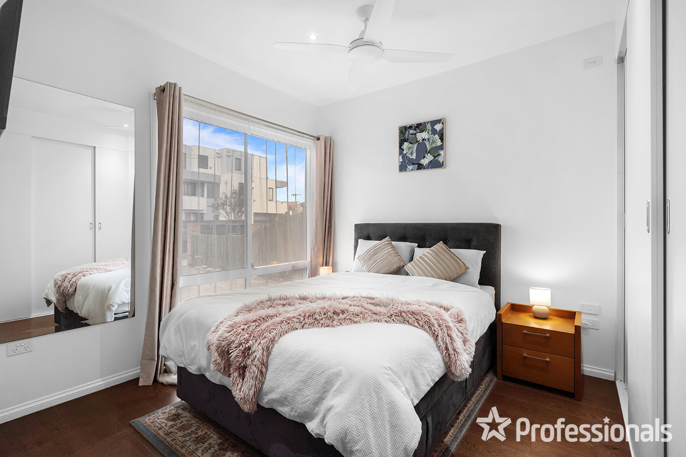 1/13 Lilac Street, Bentleigh East, VIC 3165 - Image 1
