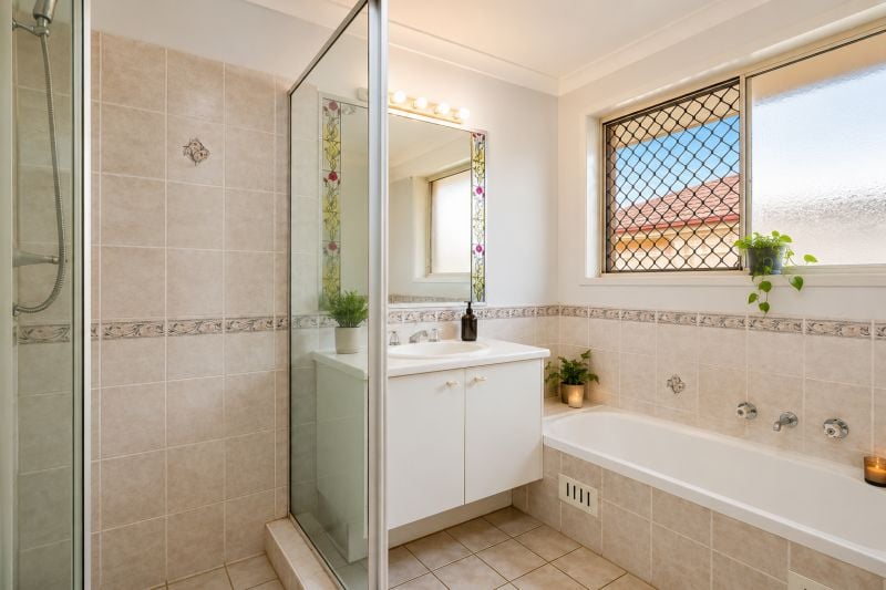 1 BLUE GUM COURT, Mount Hutton NSW 2290 - Image 8