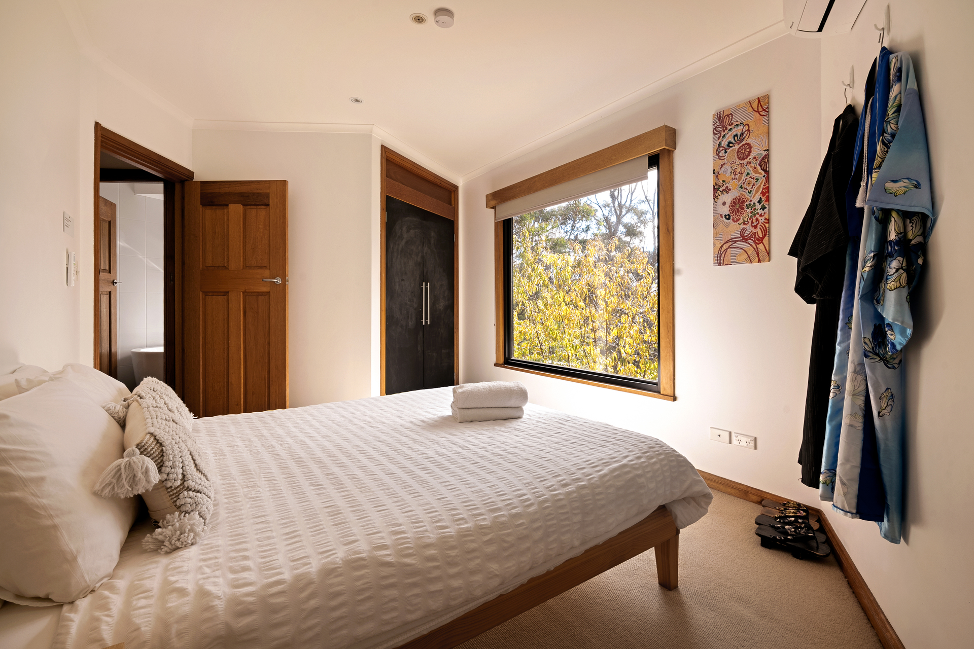 6-bedroom house at 46 EXPLORERS ROAD, Katoomba NSW 2780, Blue Mountains, New South Wales