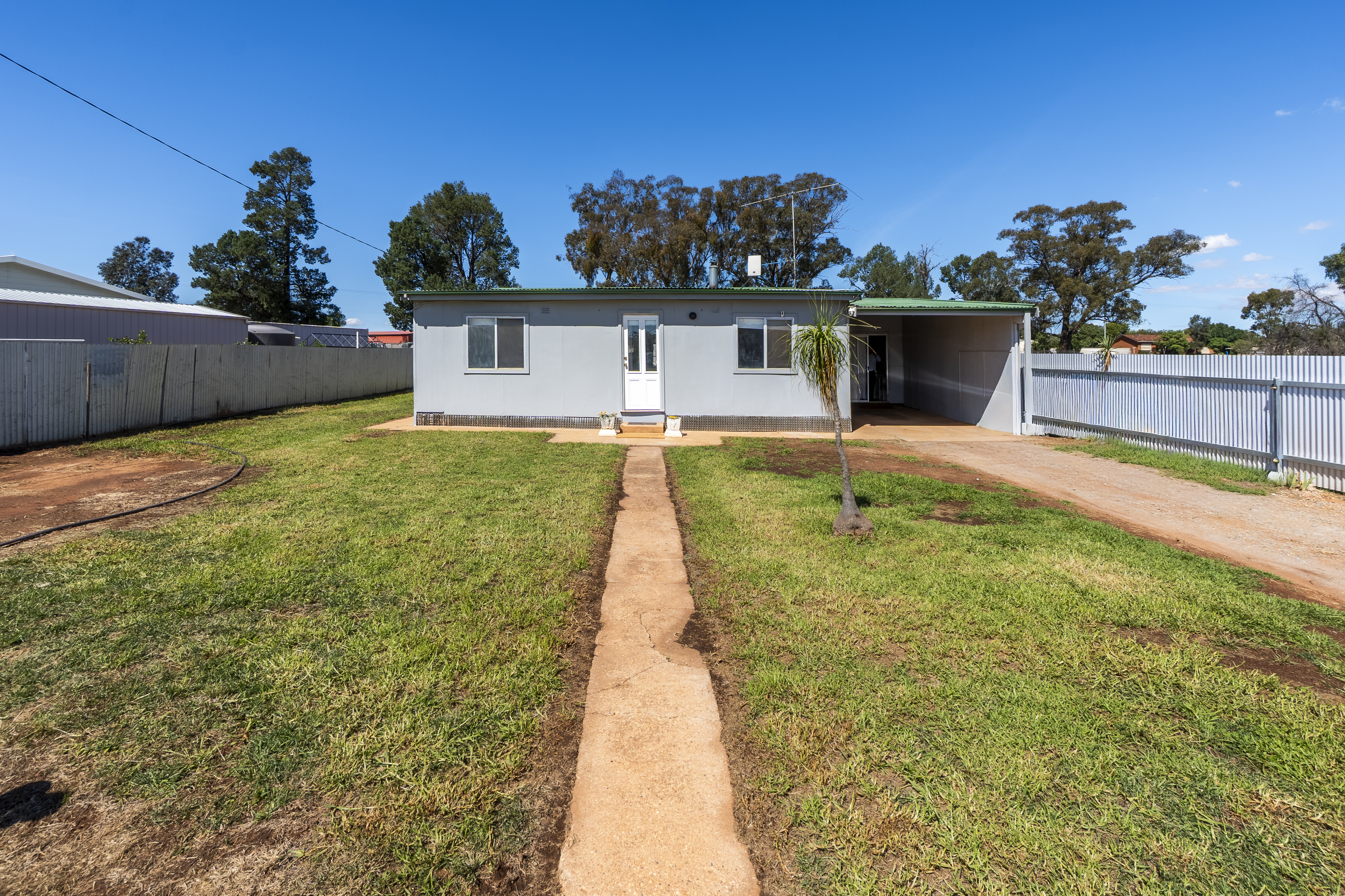 3-bedroom house at 83 Stinson Street, Coolamon, NSW 2701, Coolamon, New South Wales
