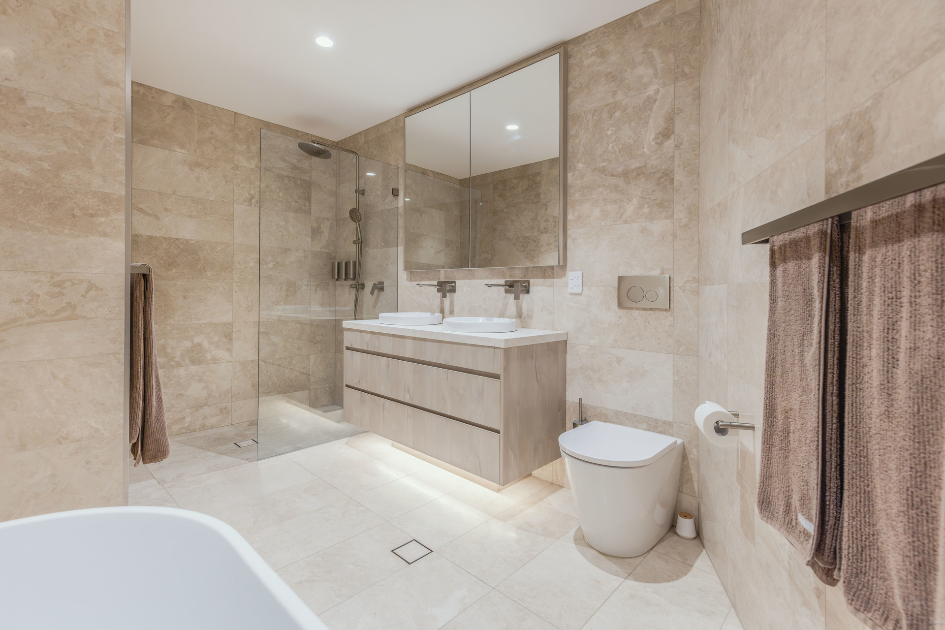 3-bedroom unit at Unit 3 2 Ida Avenue, Mosman NSW 2088, Mosman, New South Wales