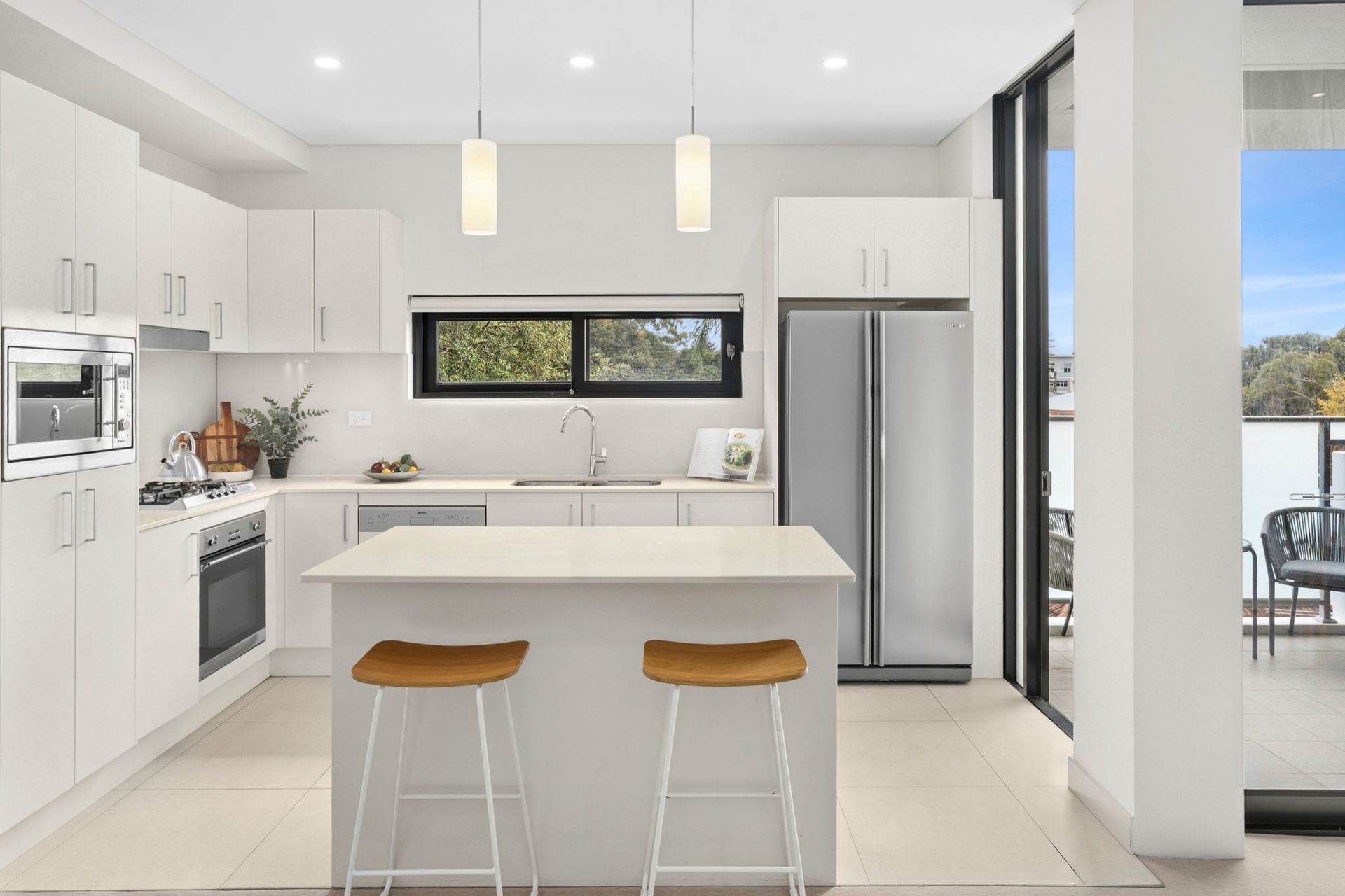 UNIT 31 LYNBARA APARTMENTS 1-5 LYNBARA AVENUE, St Ives NSW 2075 - Image 3