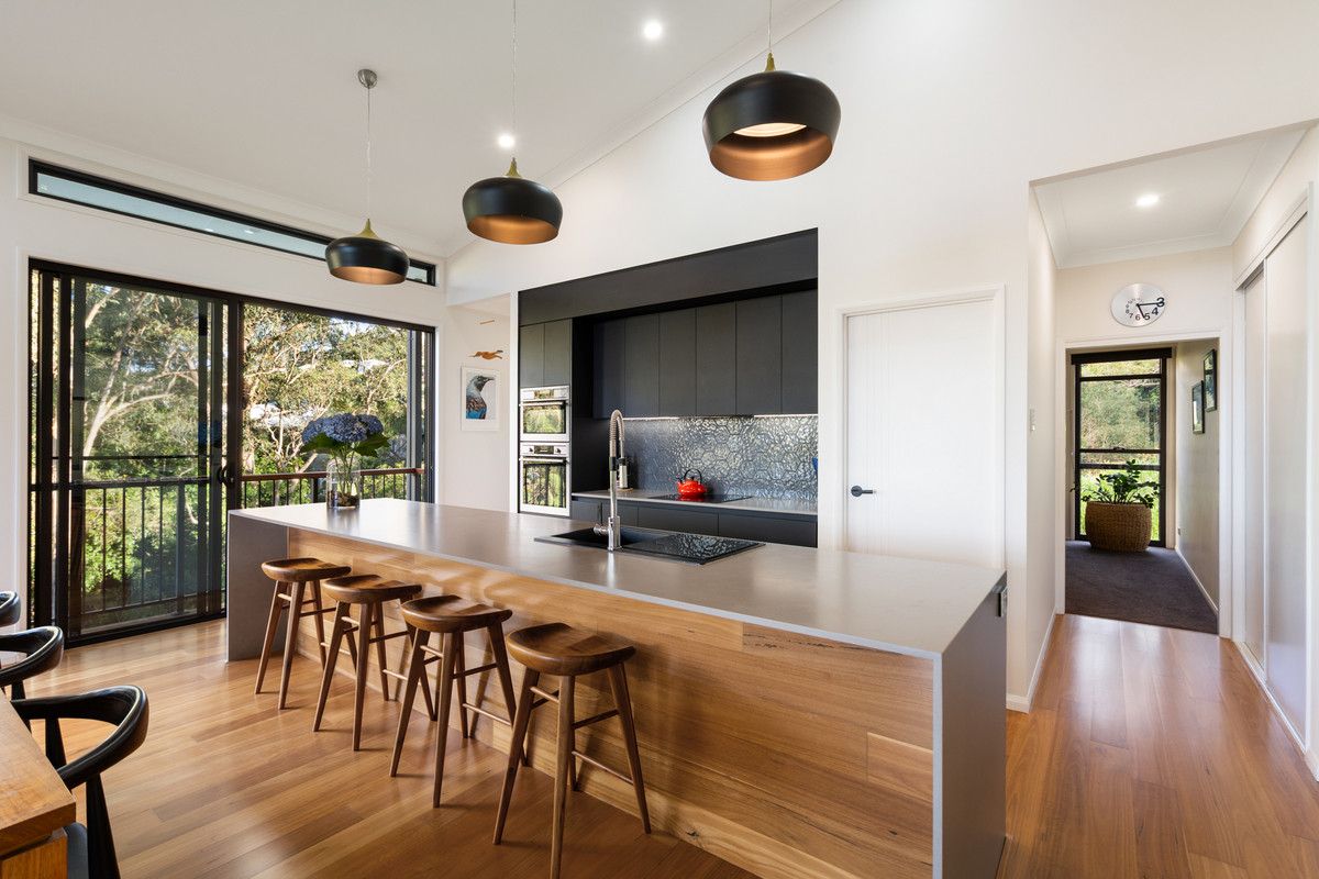 5-bedroom house at 19 COVENTRY COURT, Mount Lofty QLD 4350, Toowoomba, Queensland