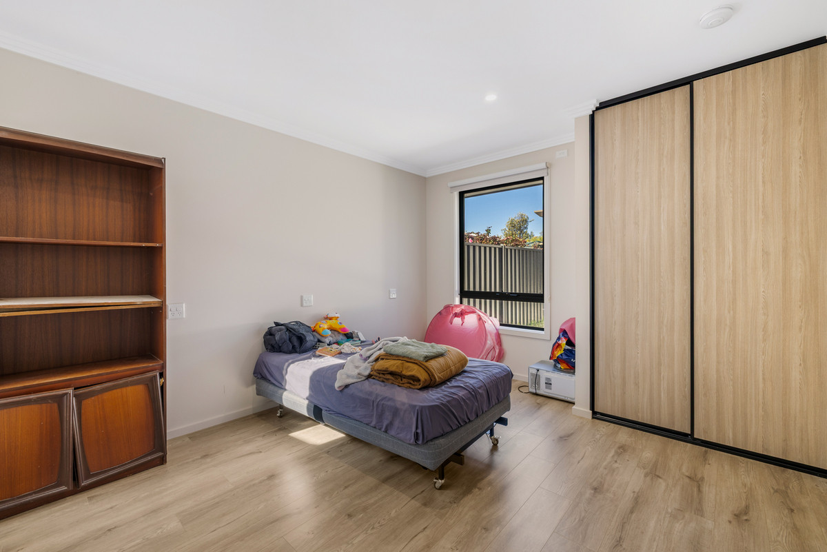 10 Whittlesea Street, Paralowie, SA 5108 - Image 7