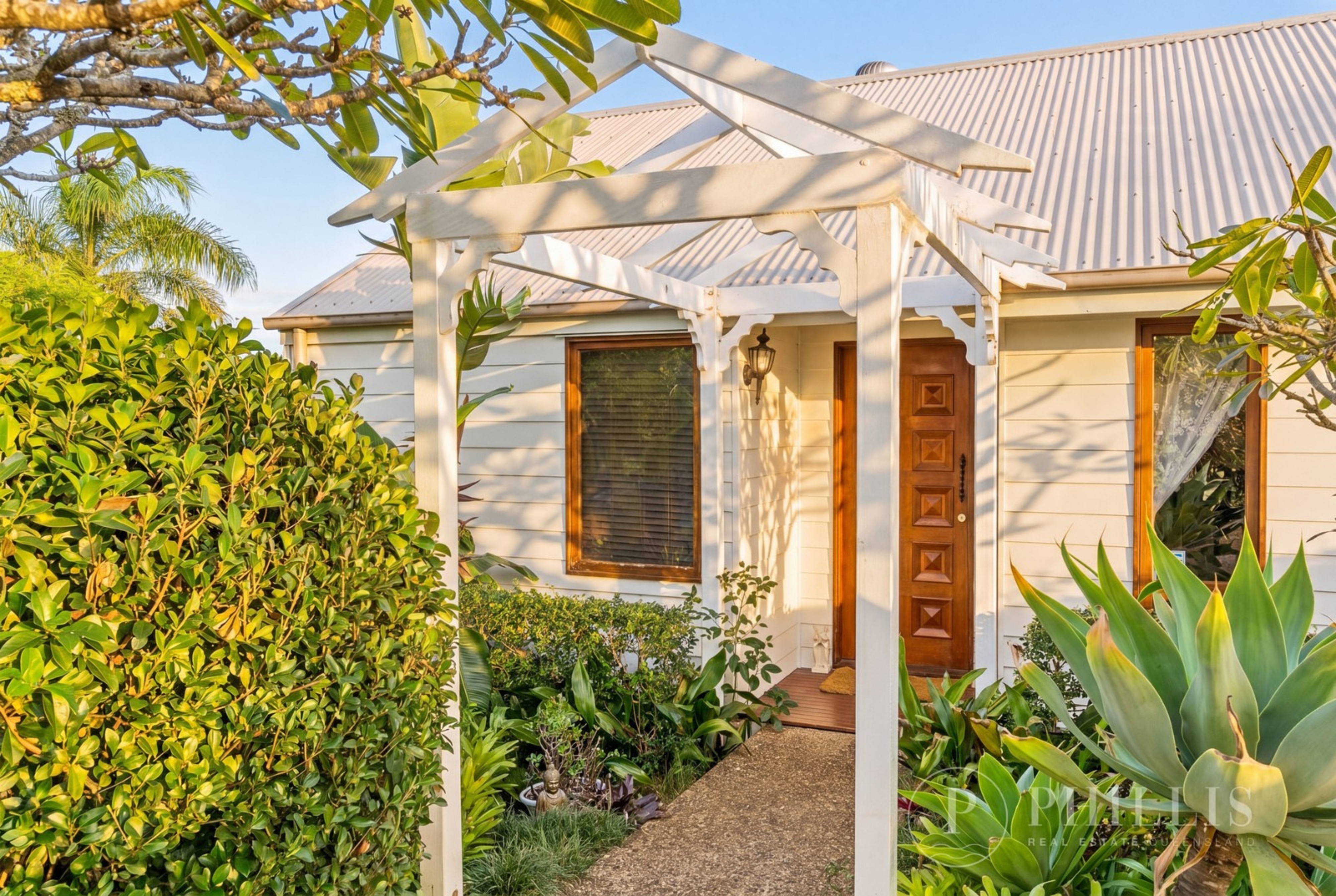 4-bedroom house at 16 AMETHYST COURT, Carrara QLD 4211, Gold Coast, Queensland