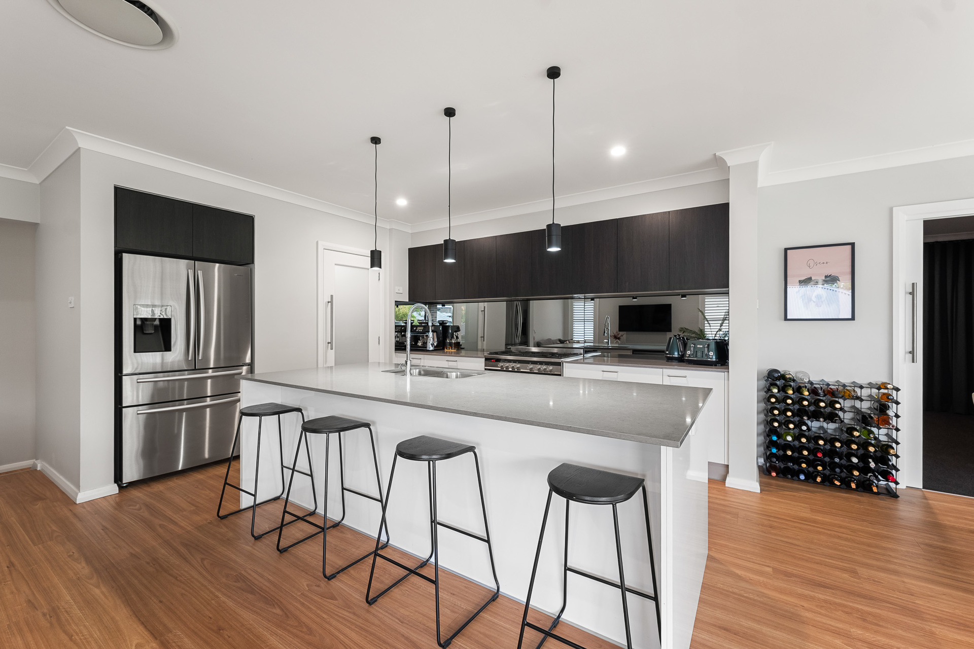 6 FIN STREET, Teralba NSW 2284 - Image 2