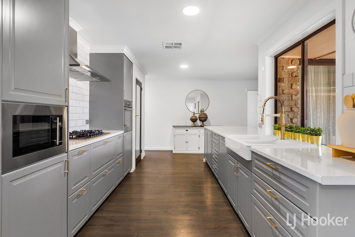 41 Gooronga Drive, Craigmore, SA 5114 - Image 9