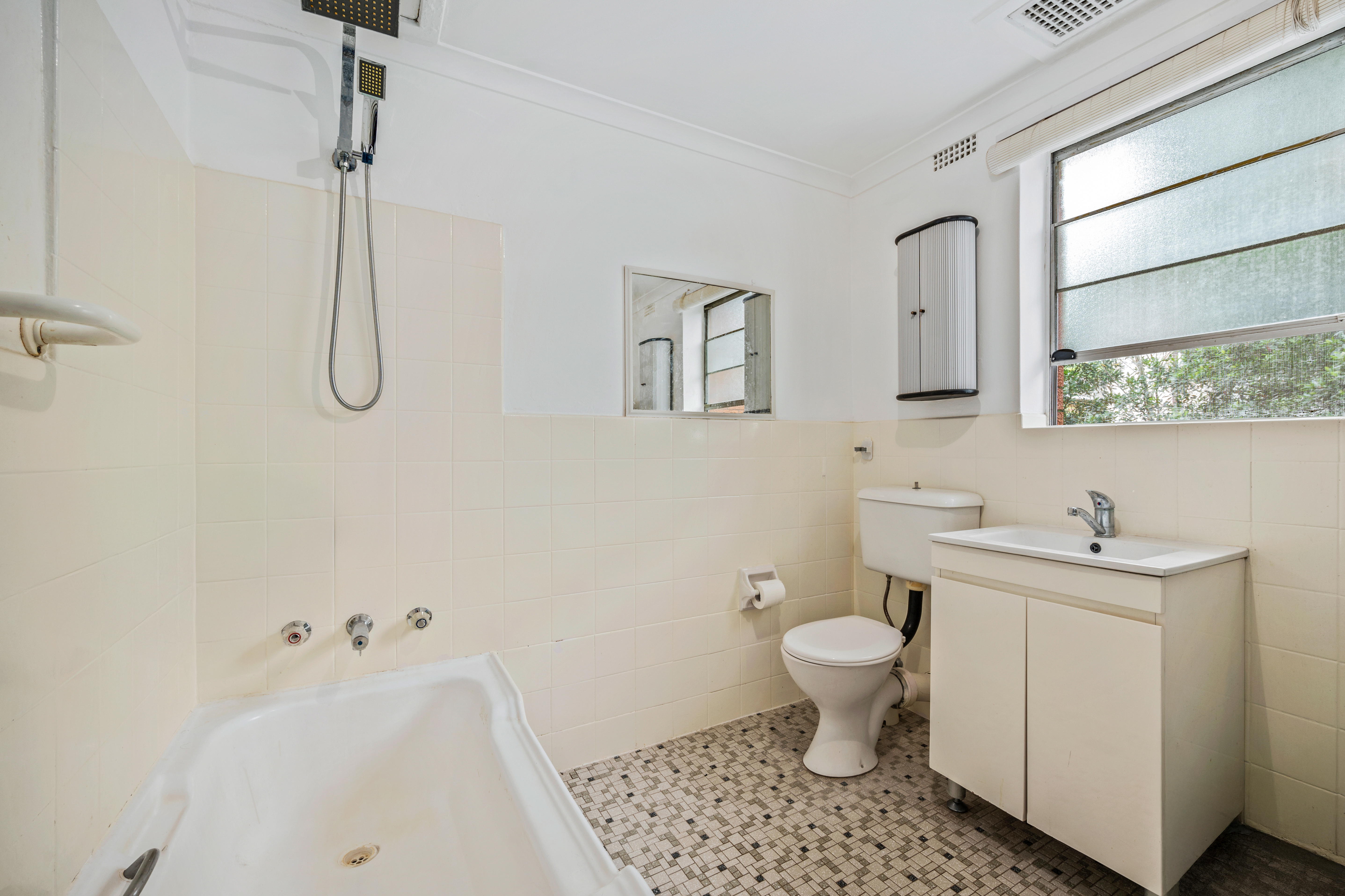 9/4 Julia Street, Ashfield, NSW 2131 - Image 4