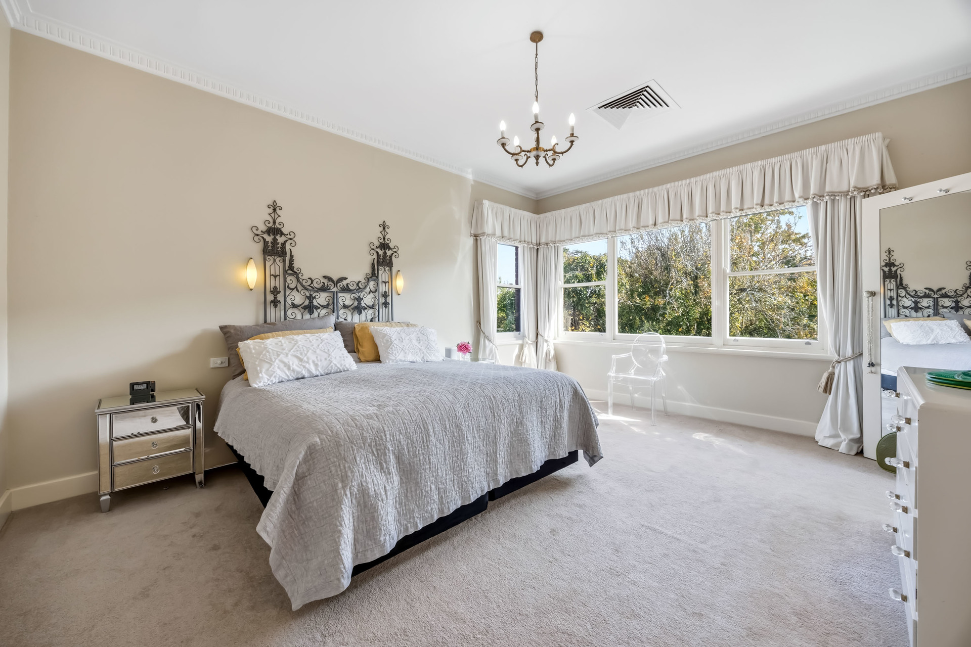 4-bedroom house at 336 WENDOUREE PARADE, Lake Wendouree VIC 3350, Ballarat, Victoria