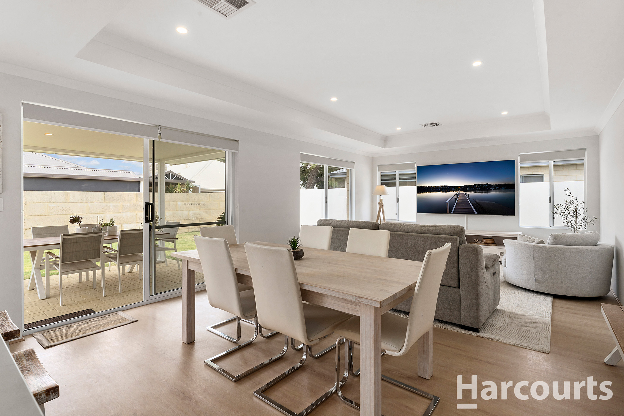 11 HONEYDEW TRAIL, Wannanup WA 6210 - Image 1