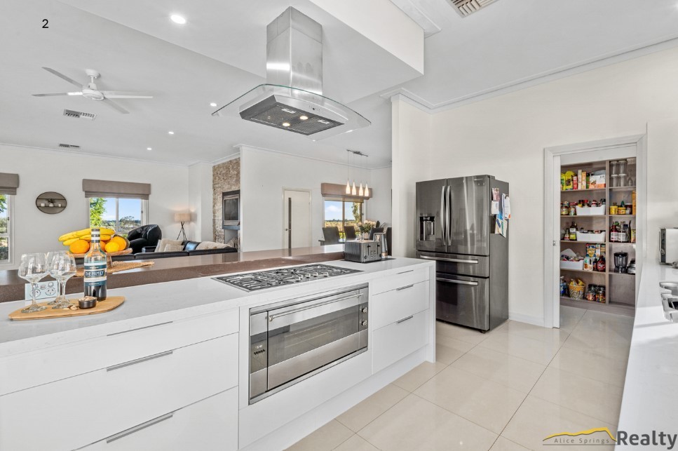 9-bedroom house at 19 Cotterill Road, Ross, NT 0873, Alice Springs, Northern Territory