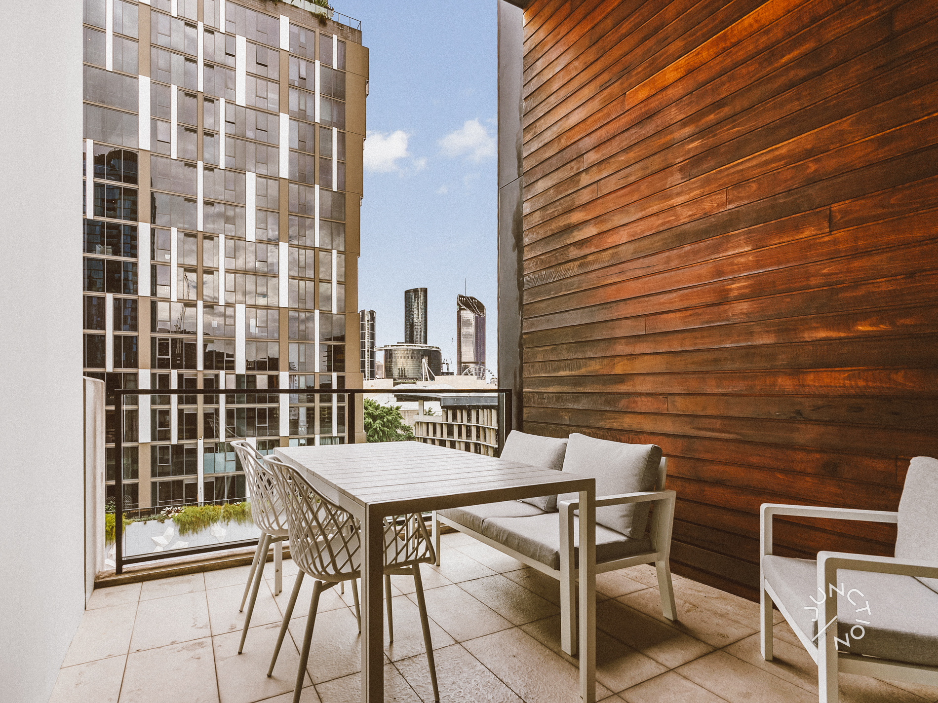 FISH LANE APARTMENTS 46 125 MELBOURNE STREET, SOUTH BRISBANE QLD 4101 - Image 4