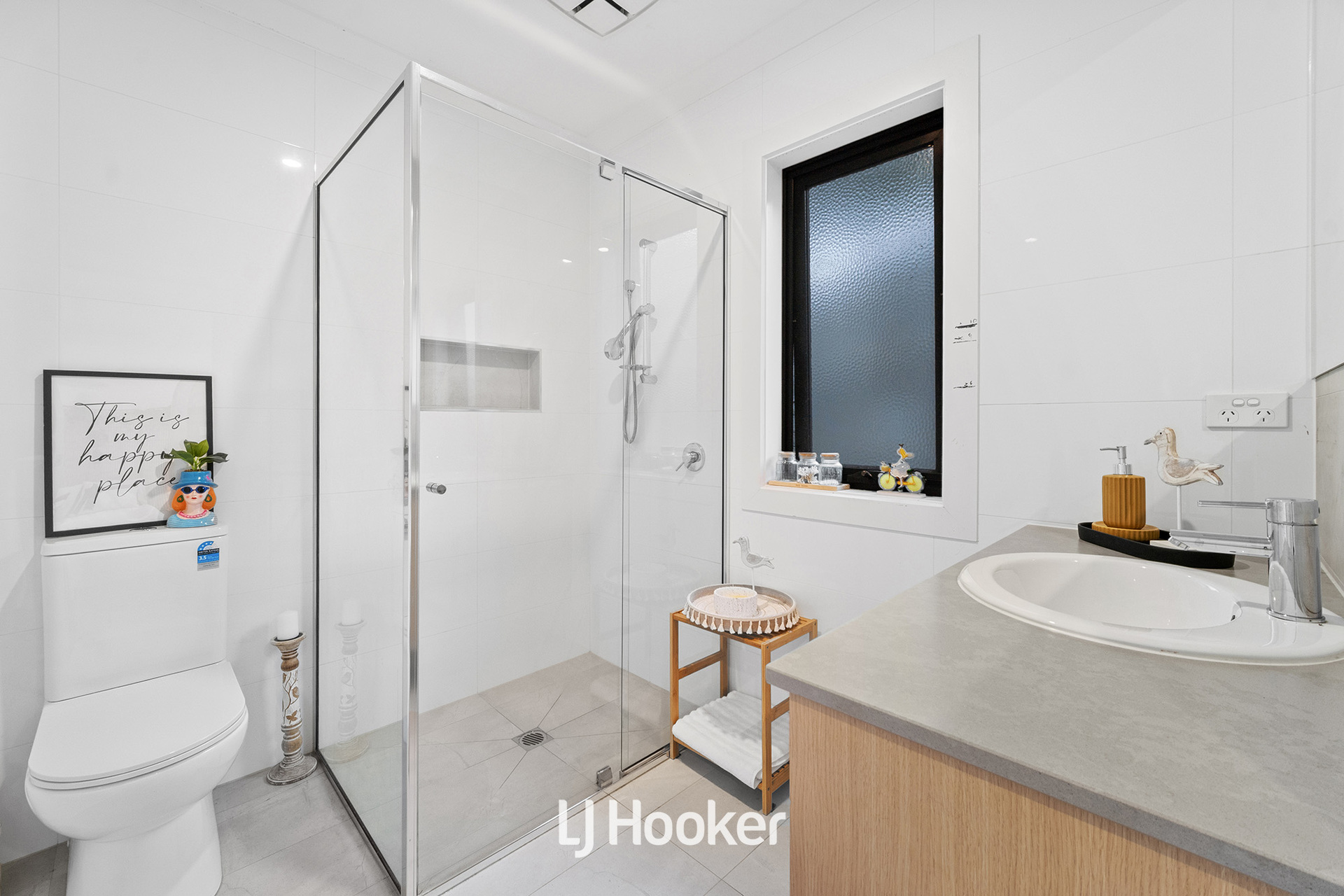 2/14 Outlook Drive, Berwick, VIC 3806 - Image 10