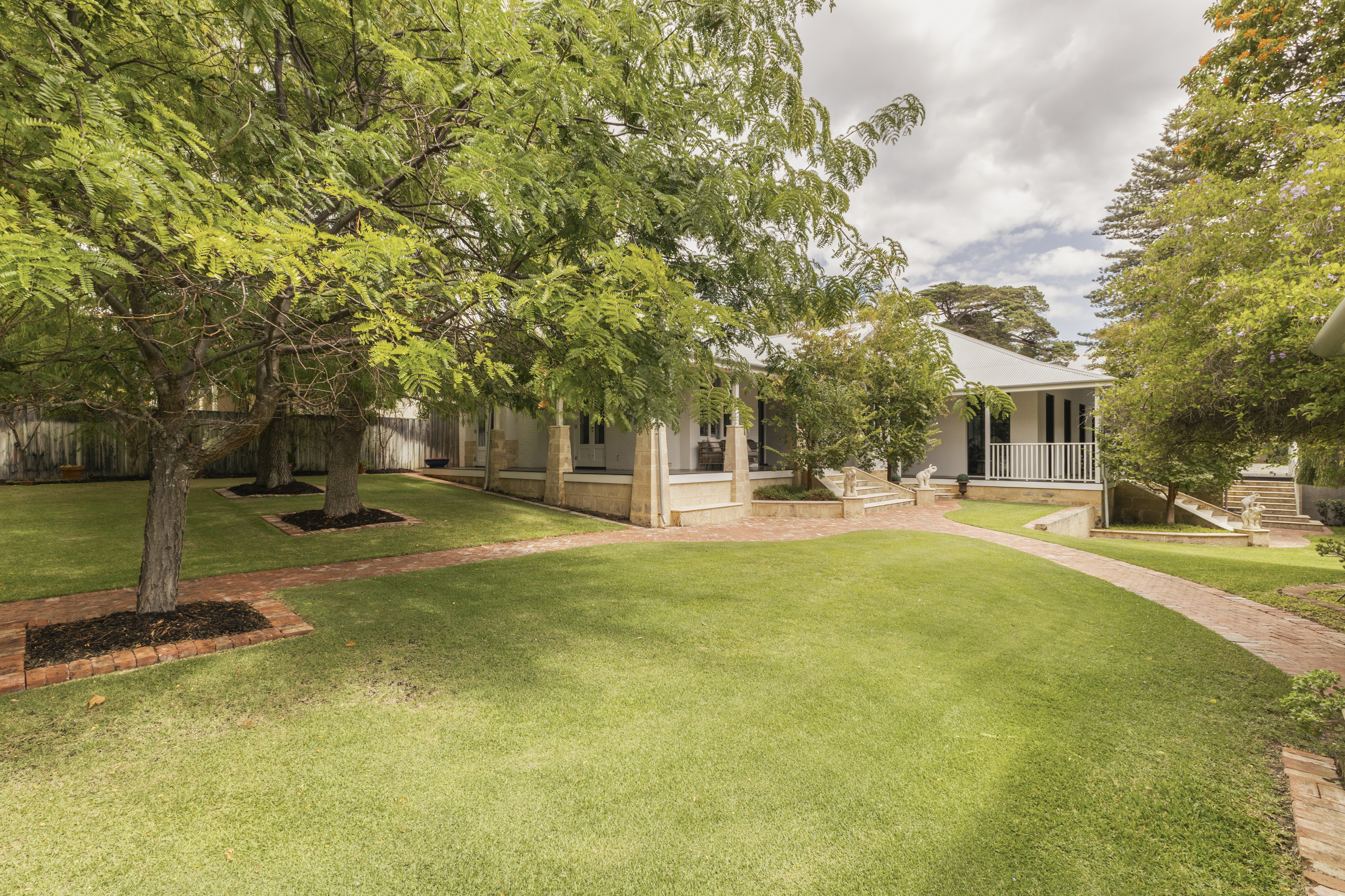 15 Grange Street, Claremont, WA 6010 - Image 1