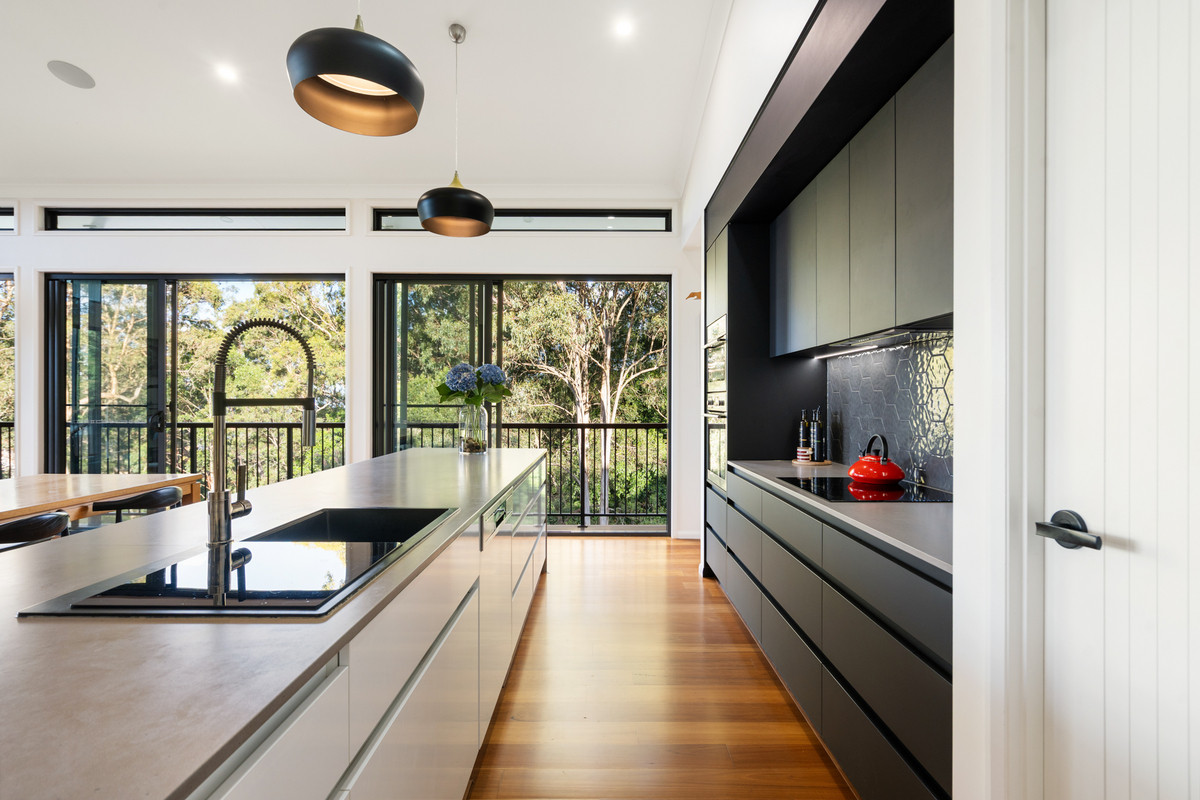 5-bedroom house at 19 COVENTRY COURT, Mount Lofty QLD 4350, Toowoomba, Queensland