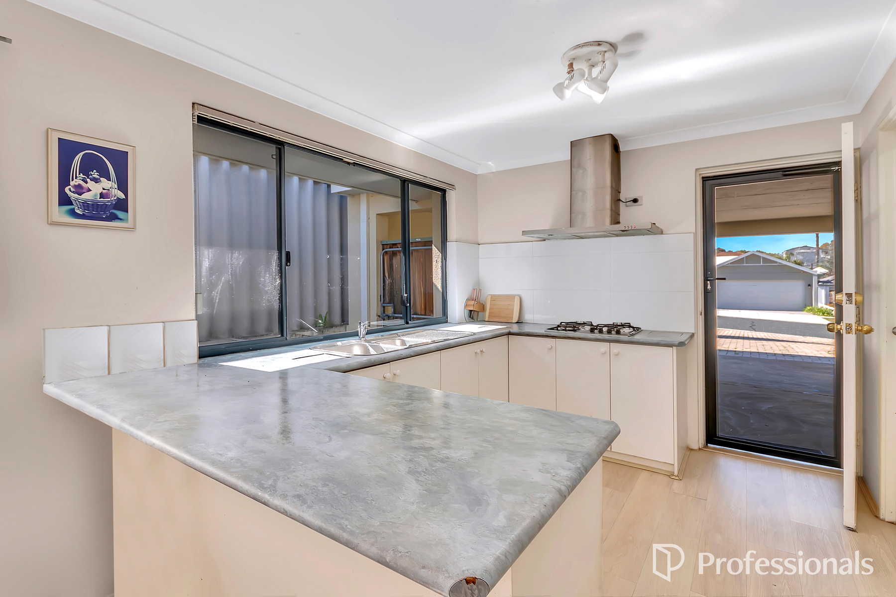 47 Riverview Road, East Victoria Park, WA 6101 - Image 8