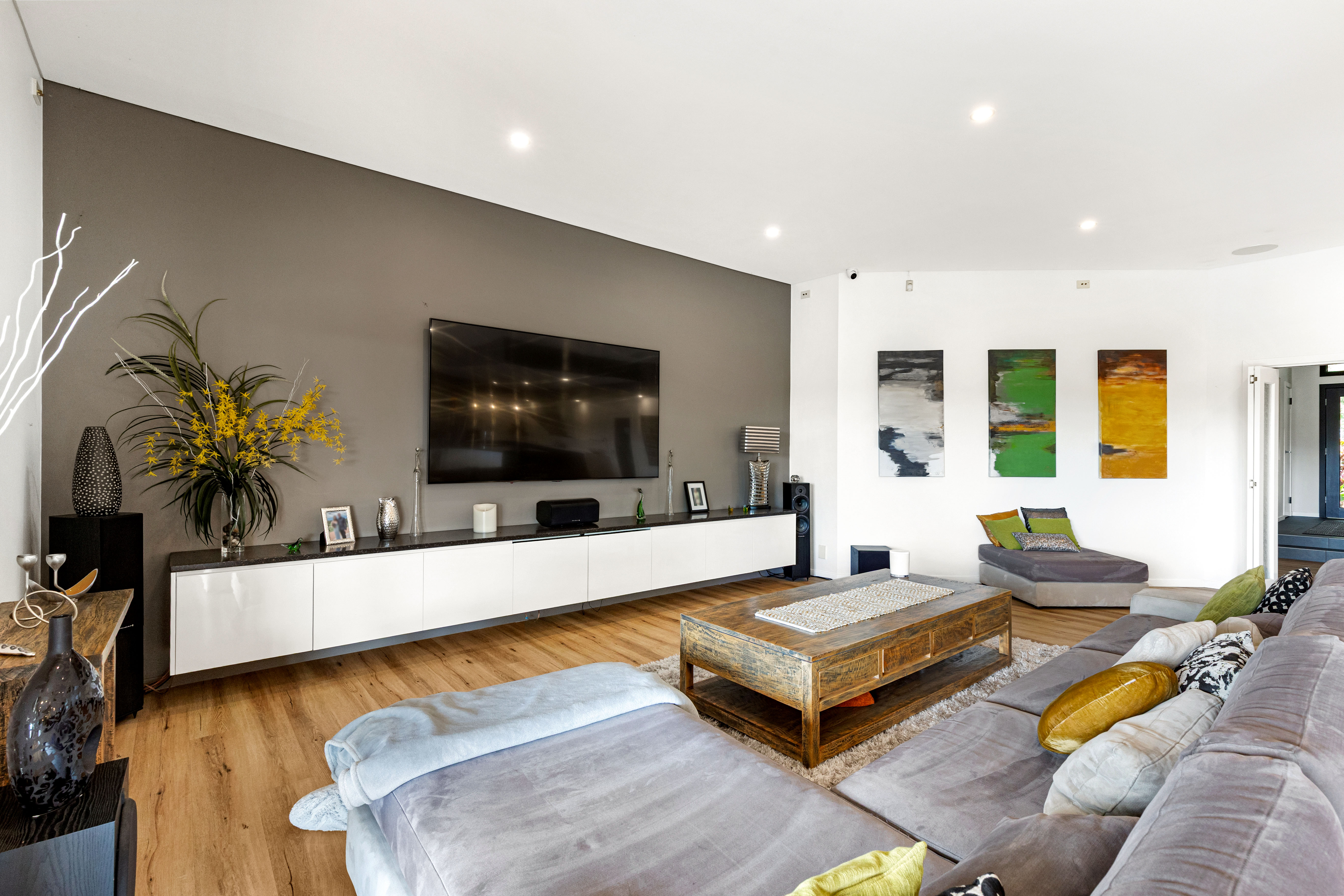 5-bedroom house at 10 Riverbank Drive, Emu Heights, NSW 2750, Penrith, New South Wales