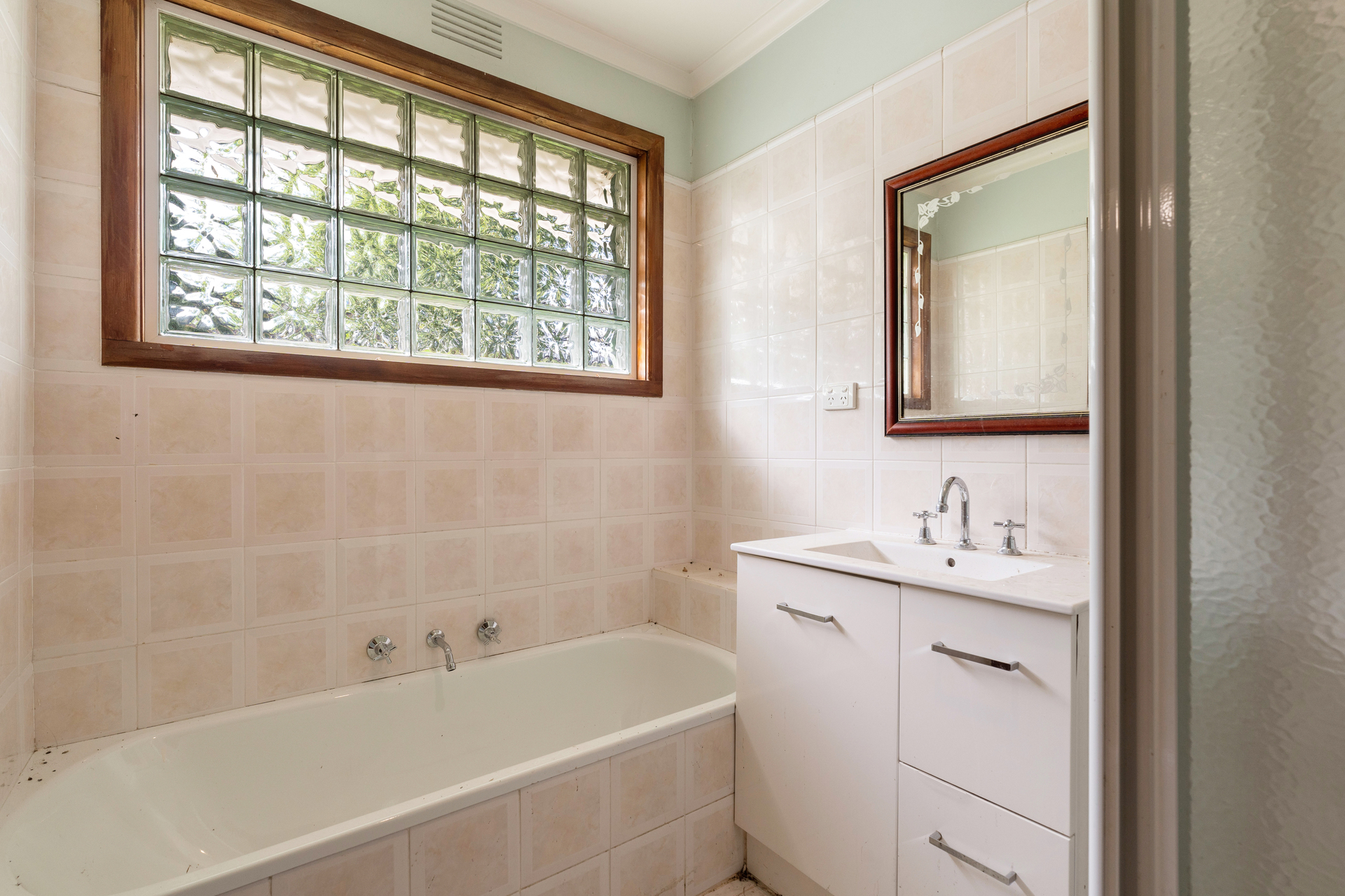 5-bedroom house at 40 DUNHELEN LANE, Yuroke VIC 3063, Hume, Victoria