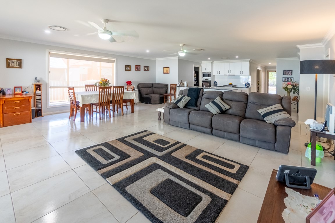 110 Camp Street, Temora, Nsw, 2666 - Image 7