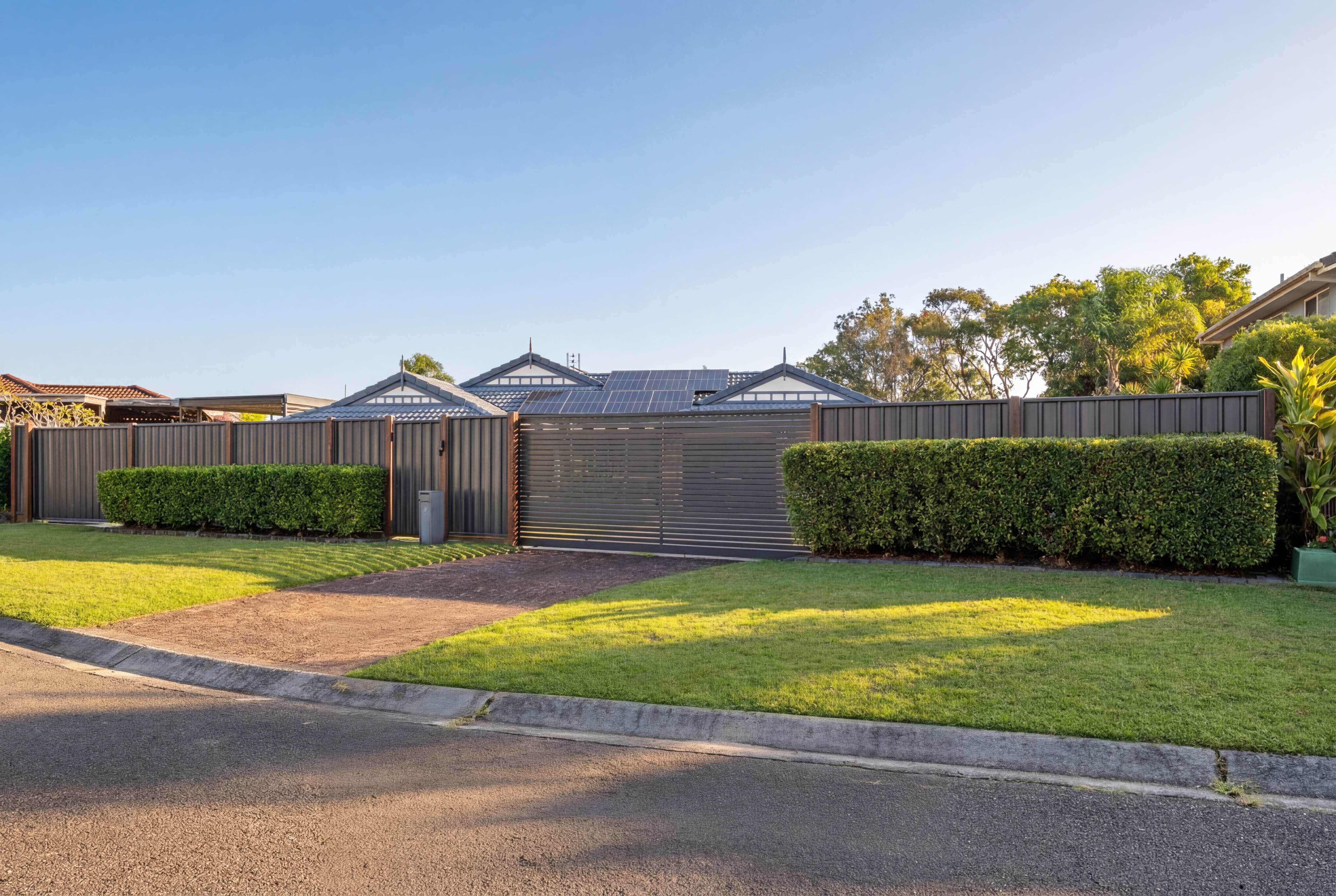 17 MAIDSTONE PLACE, Parkwood QLD 4214 - Image 5