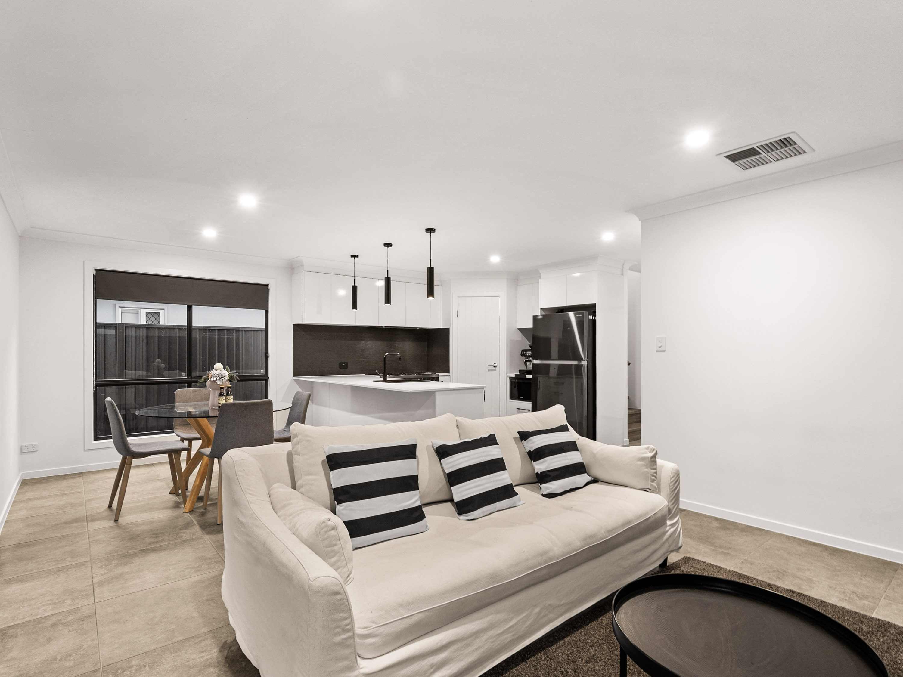 4-bedroom house at 22 MOON CIRCUIT, Karawatha QLD 4117, Brisbane, Queensland