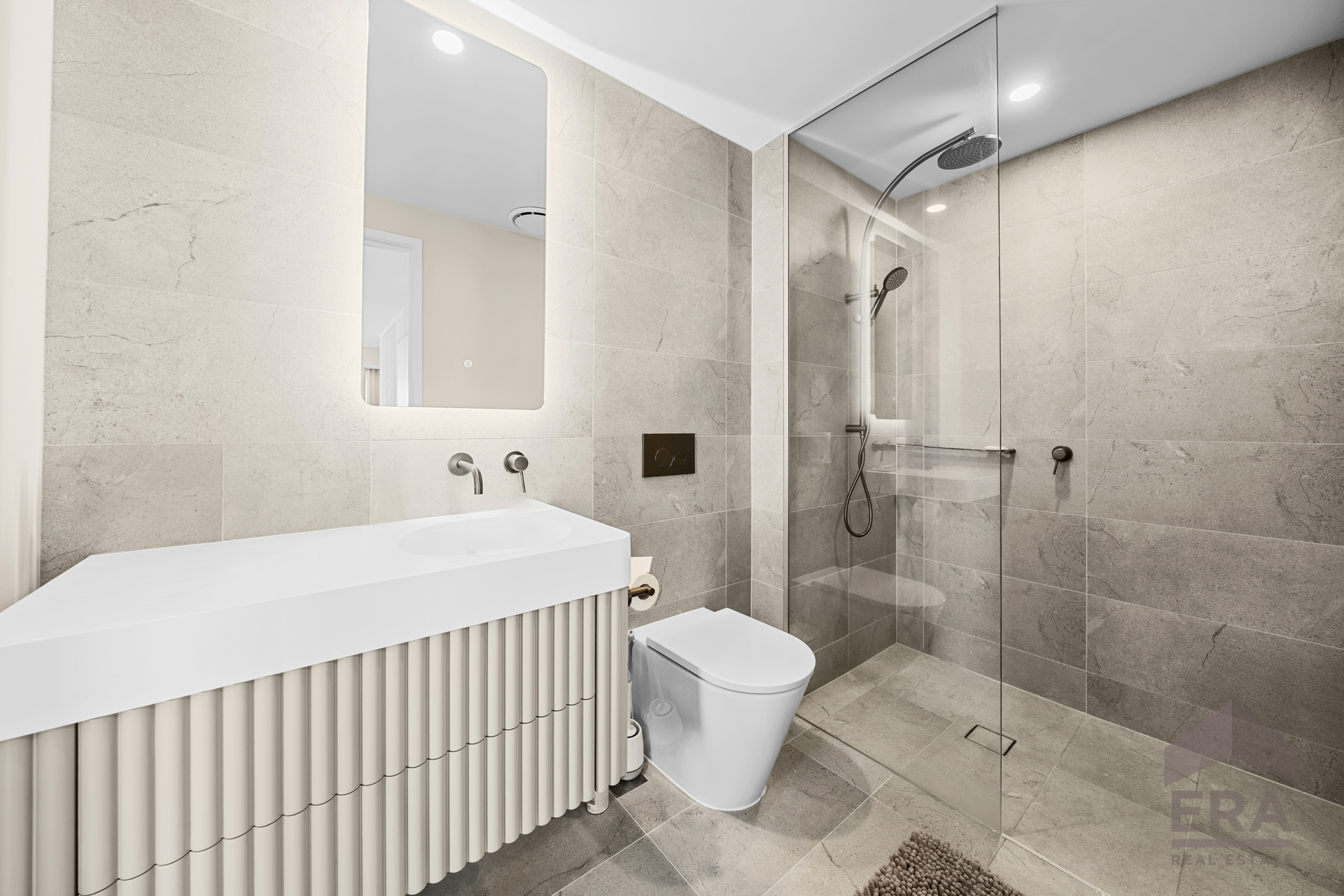 1401/10 Sickle Avenue, Hope Island, Qld, 4212 - Image 8