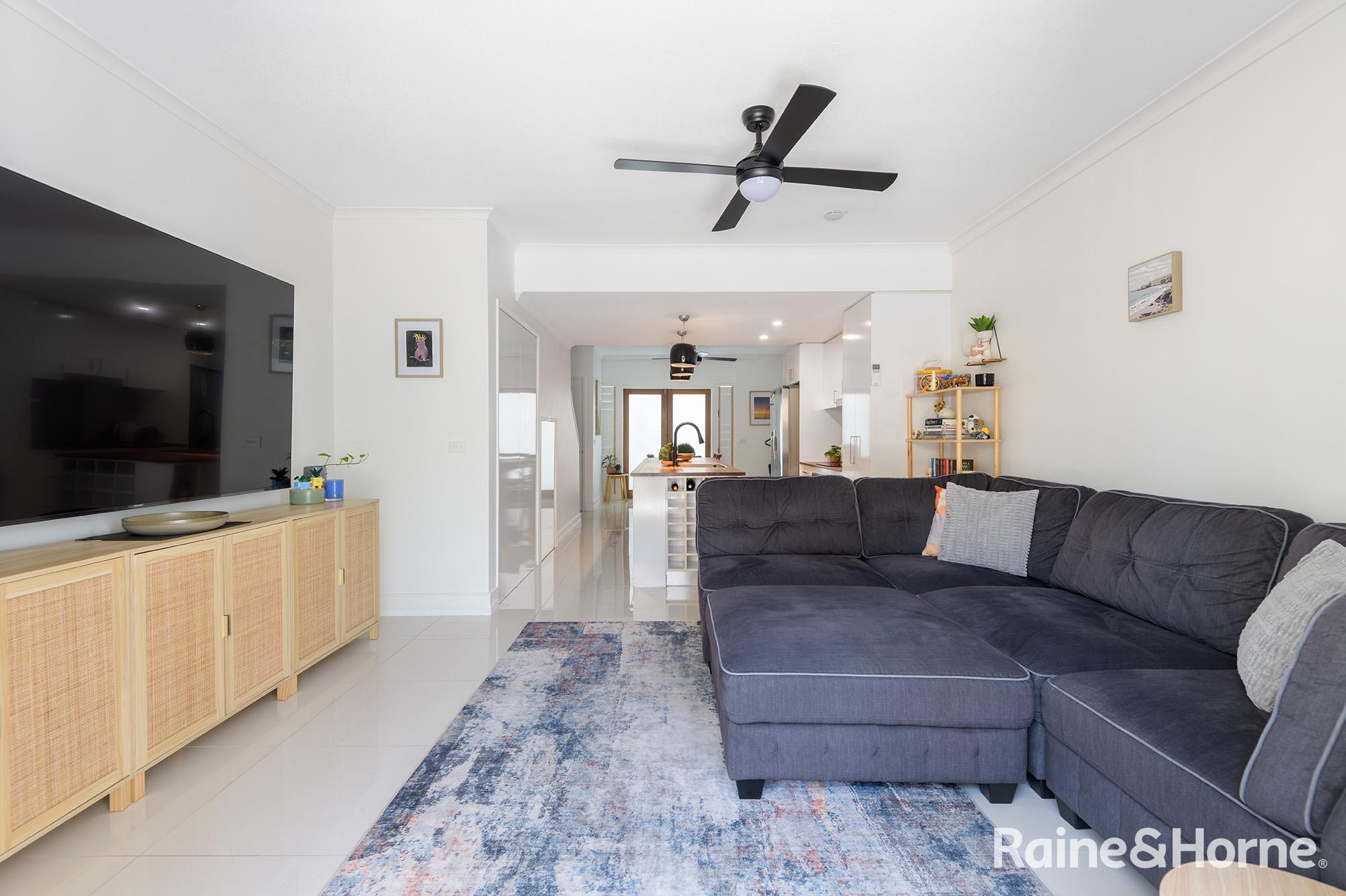 4/9 Craven Close, Port Douglas, QLD 4877 - Image 9