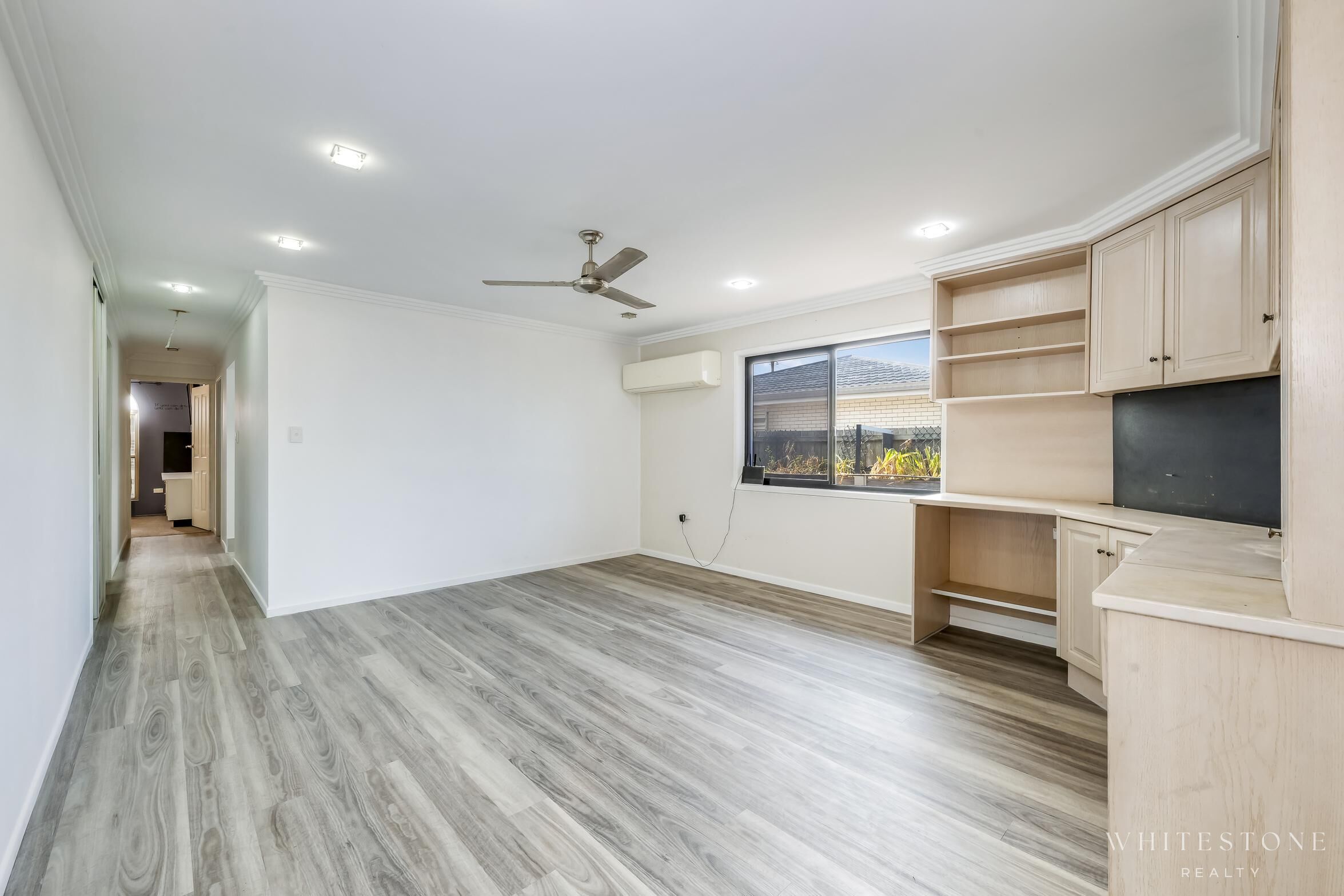 10 BRADY STREET, Avenell Heights QLD 4670 - Image 8