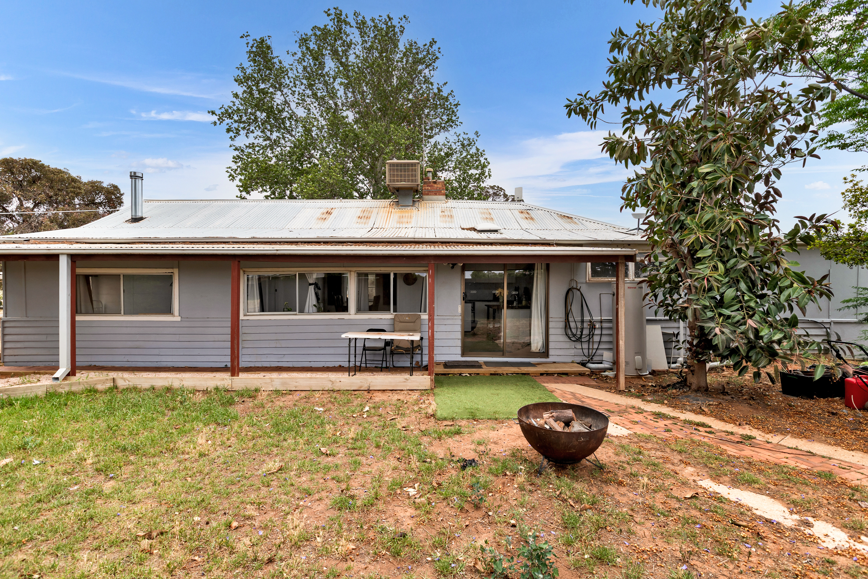 4-bedroom house at 18 Hand Road, Red Cliffs, VIC 3496, Mildura, Victoria