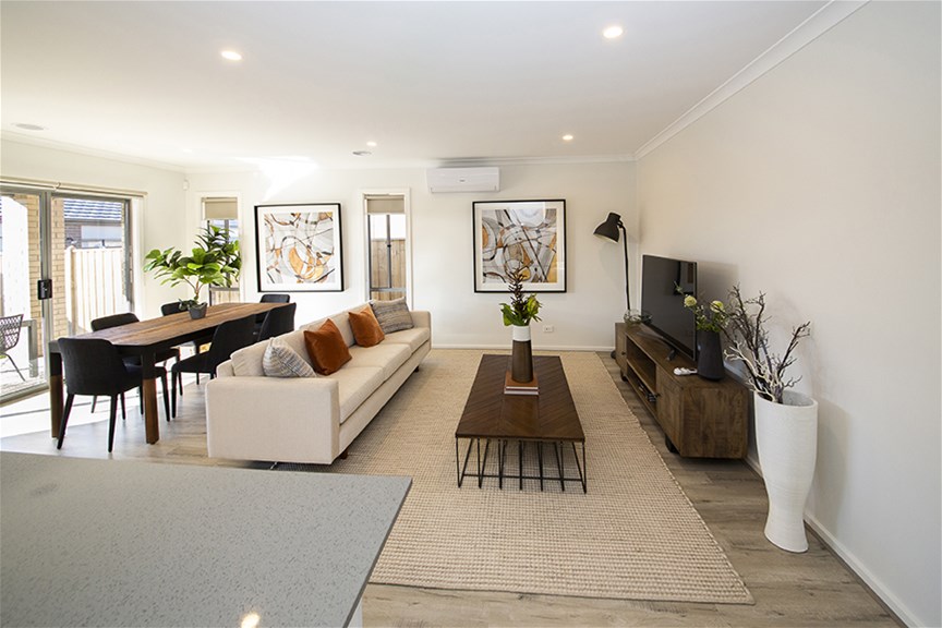 7-9 Barter Crescent , Forest Hill, Vic, 3131 - Image 1